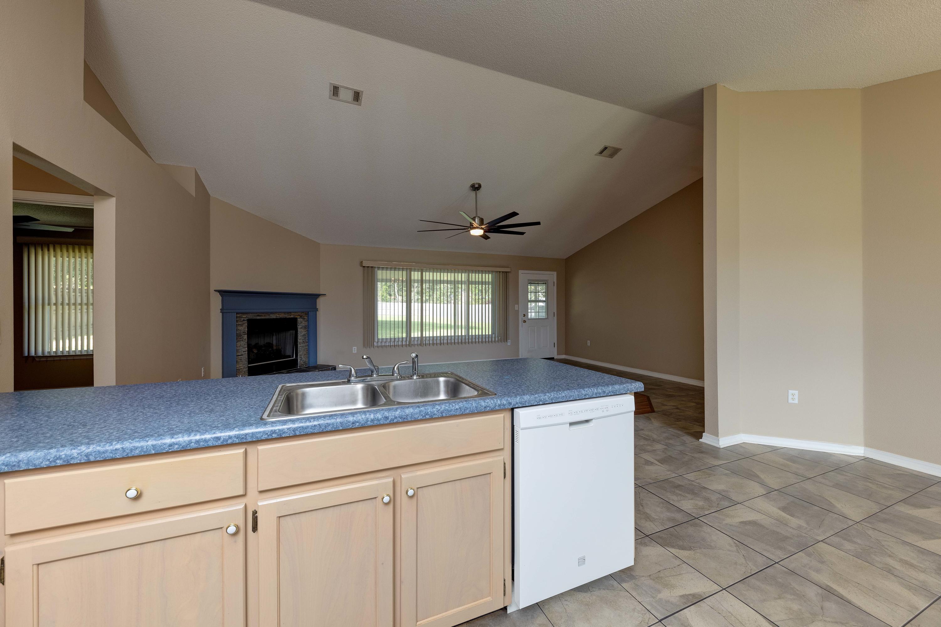 CHEROKEE BEND S/D PH 2 - Residential