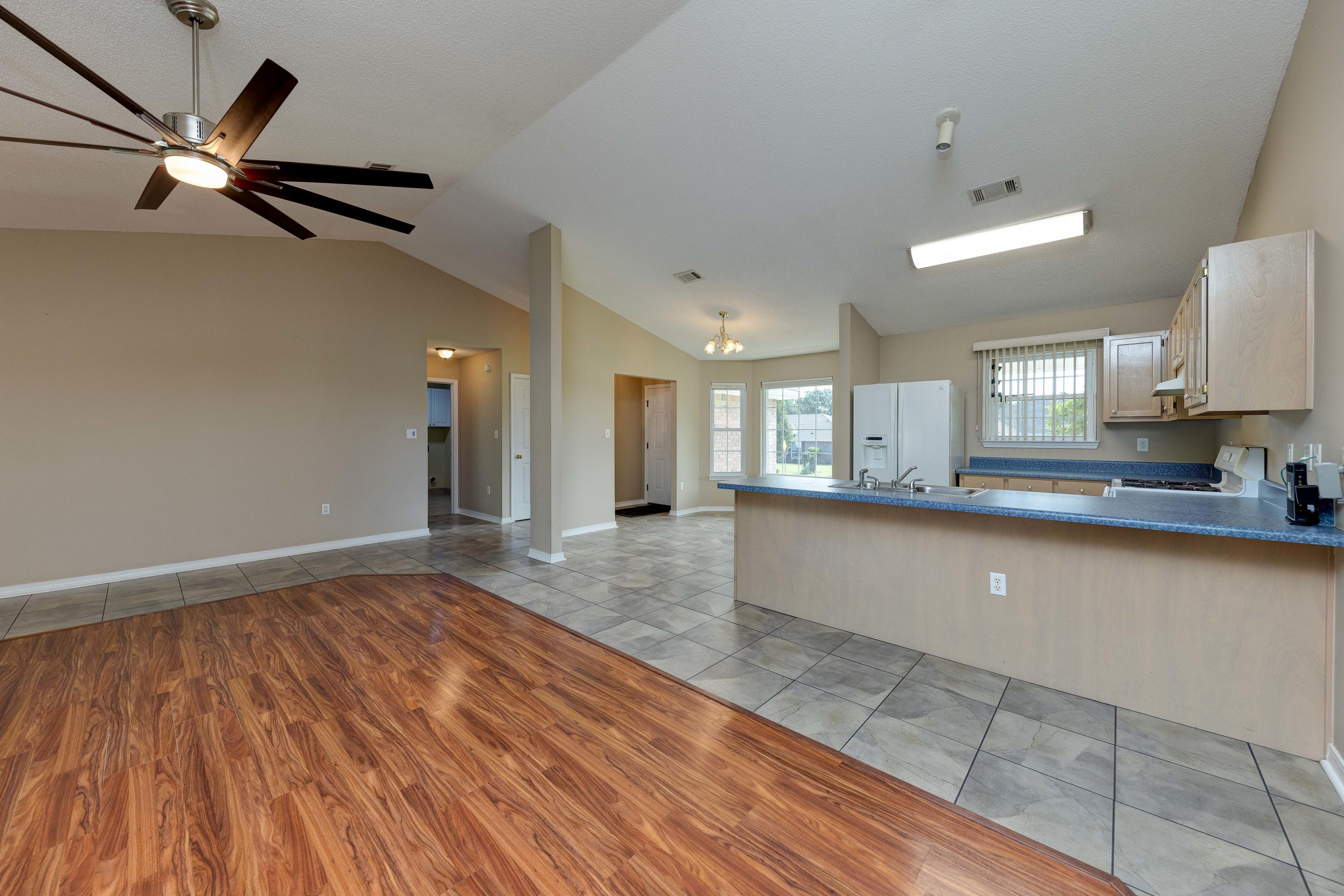 CHEROKEE BEND S/D PH 2 - Residential