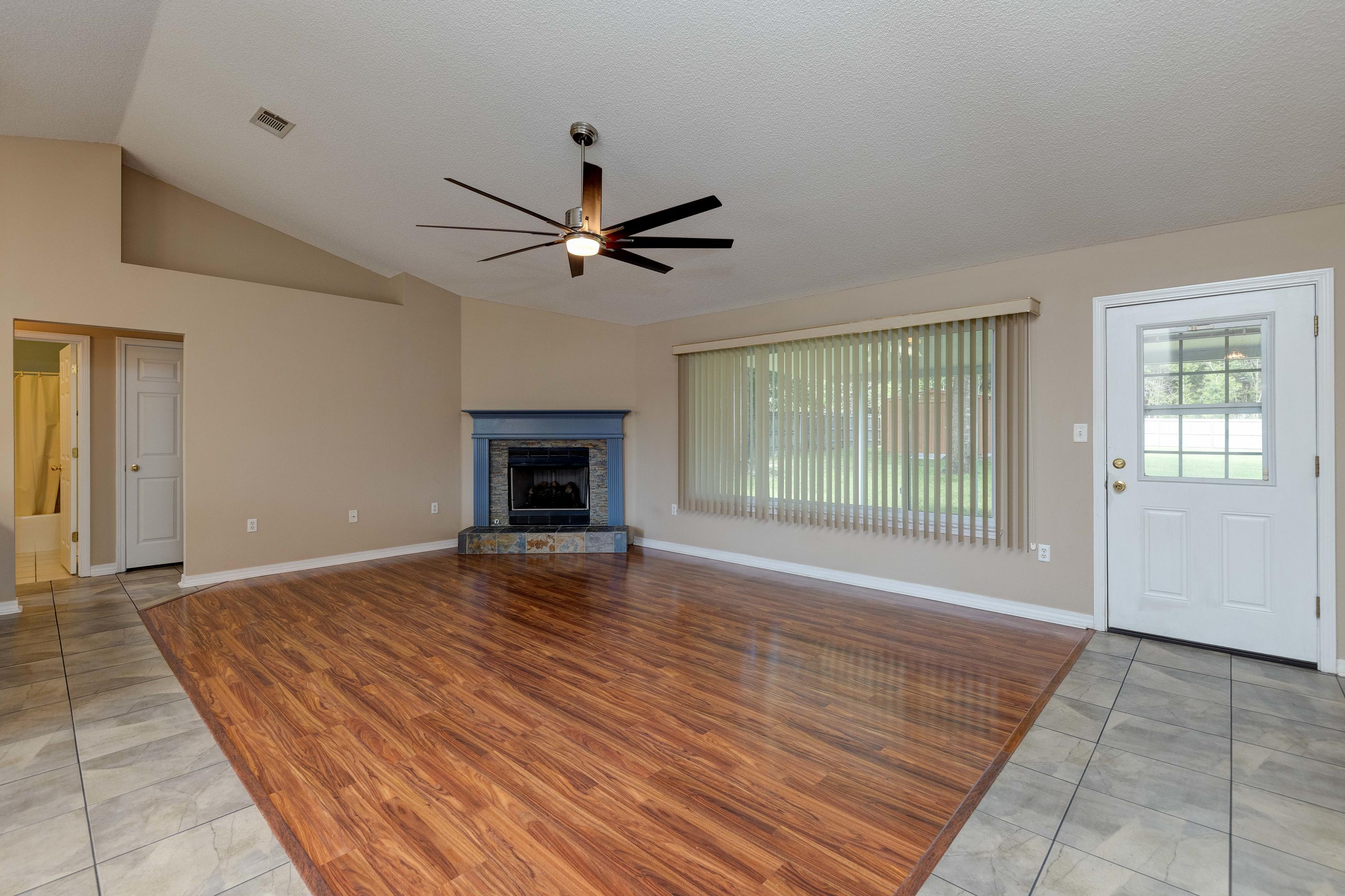 CHEROKEE BEND S/D PH 2 - Residential