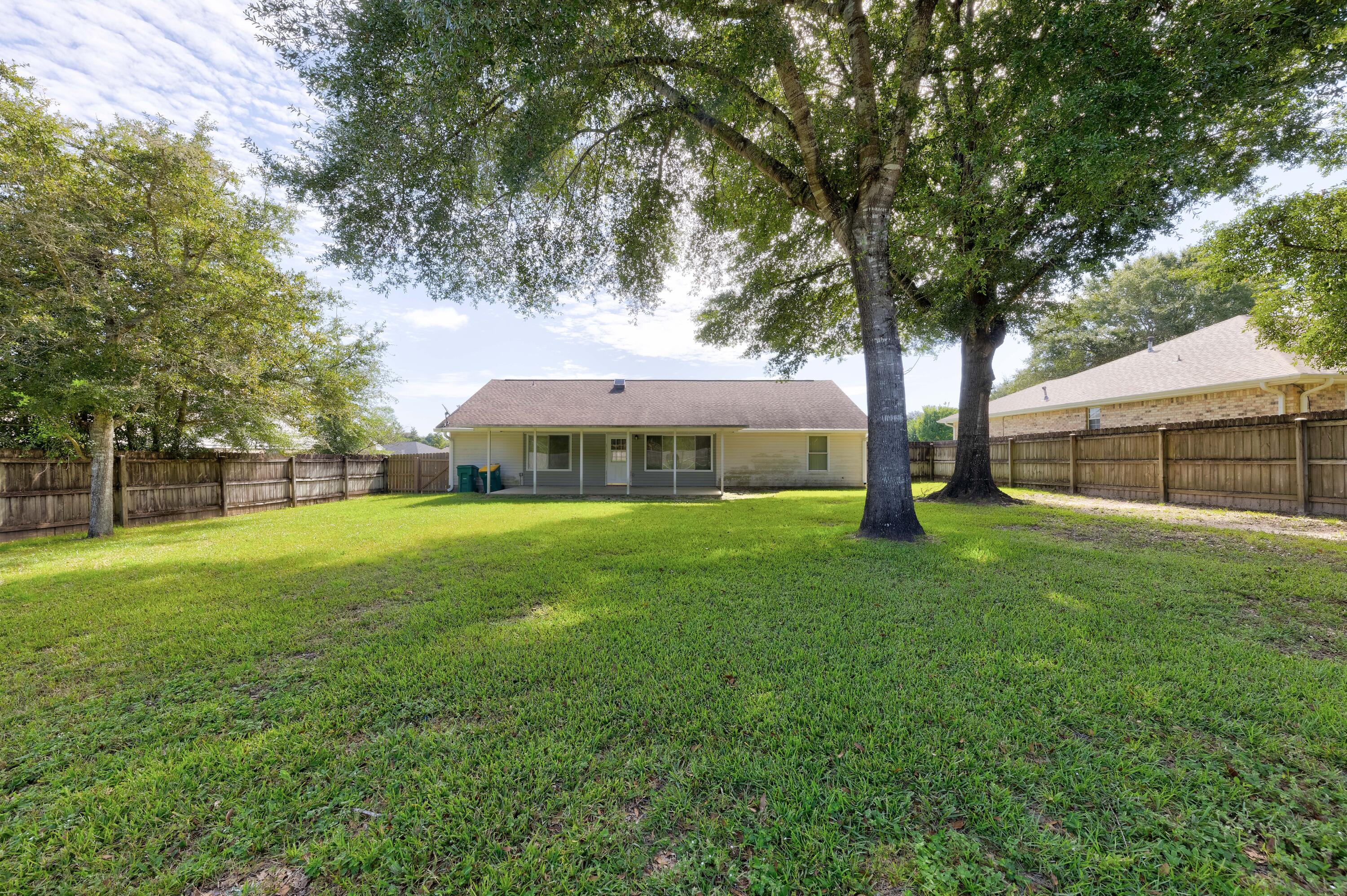 CHEROKEE BEND S/D PH 2 - Residential