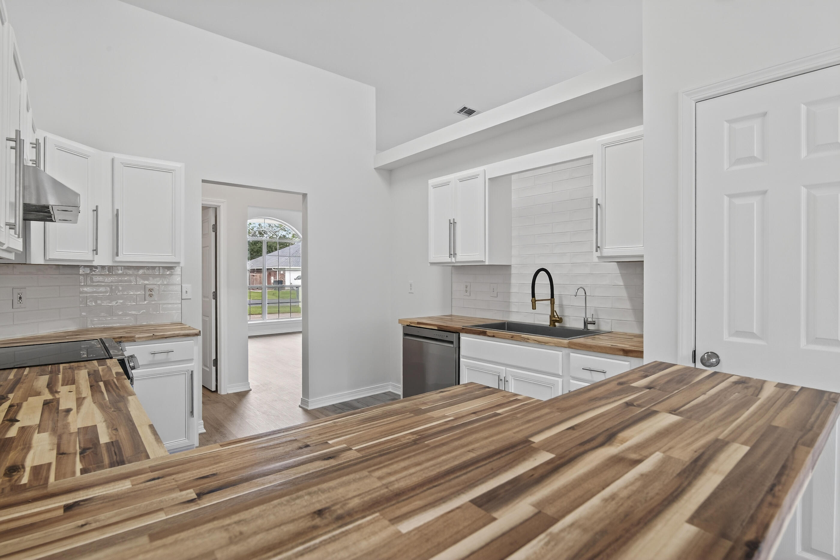 MACK BAYOU POINTE S/D - Residential