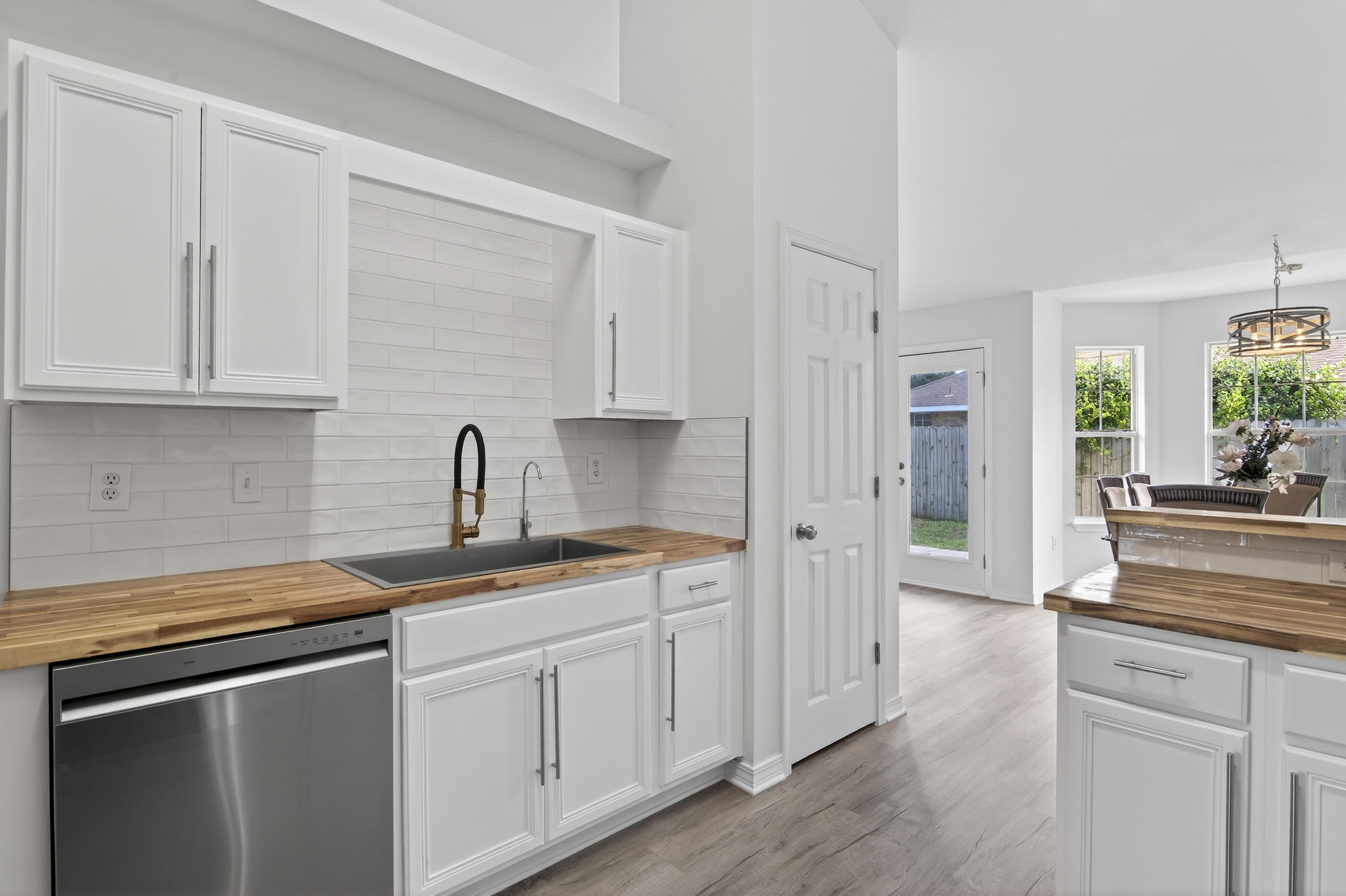 MACK BAYOU POINTE S/D - Residential