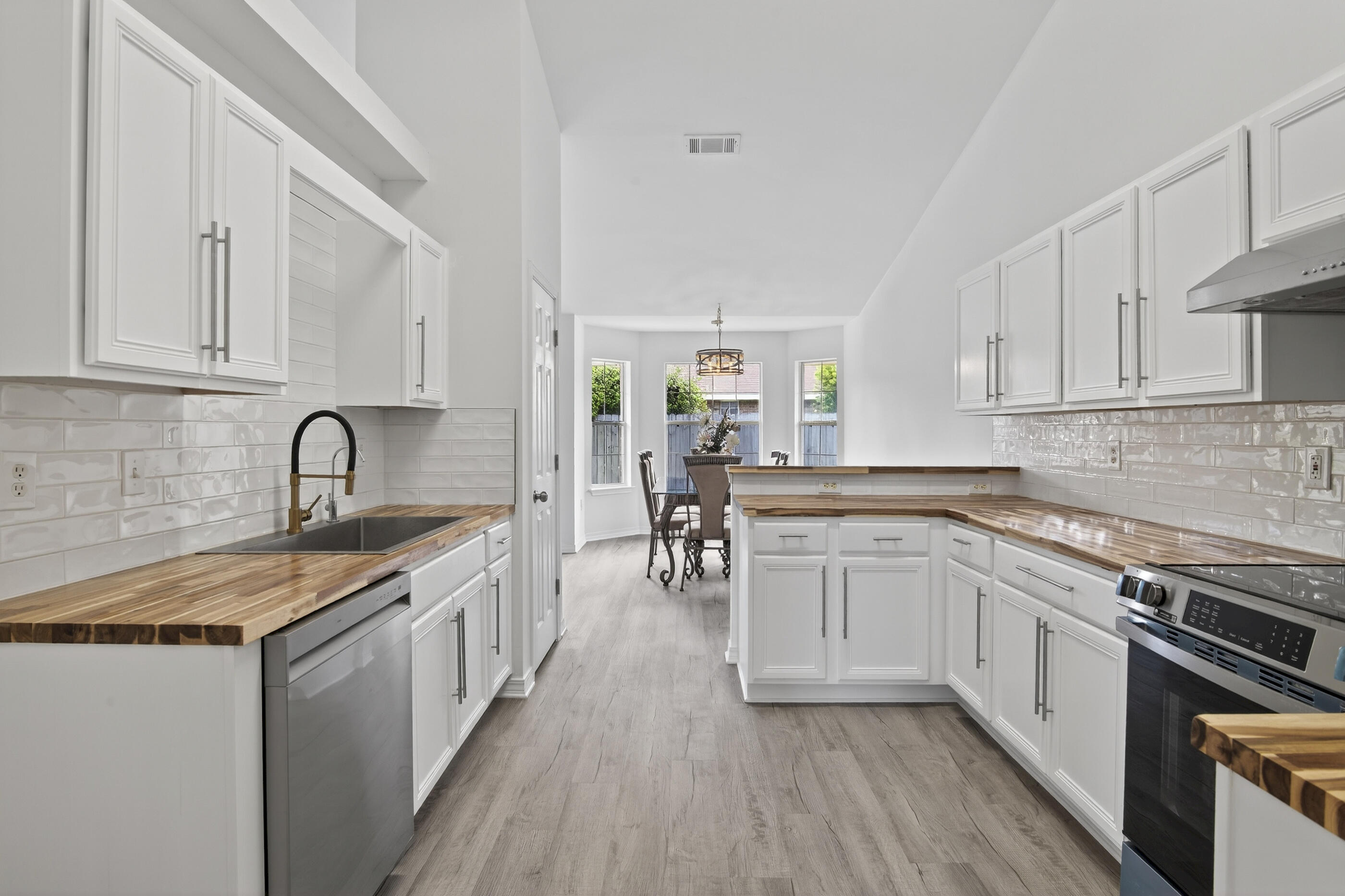 MACK BAYOU POINTE S/D - Residential