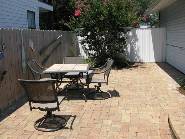 CRYSTAL BEACH - Residential