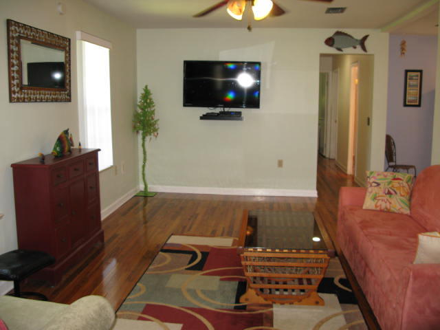 CRYSTAL BEACH - Residential