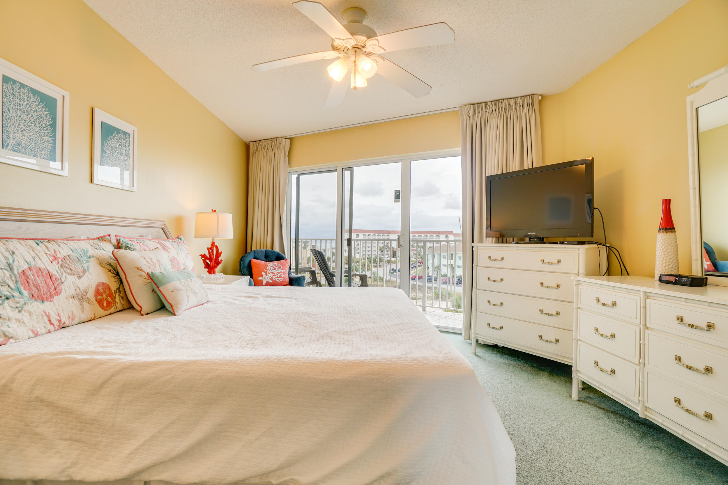 SEACREST CONDOMINIUMS - Residential