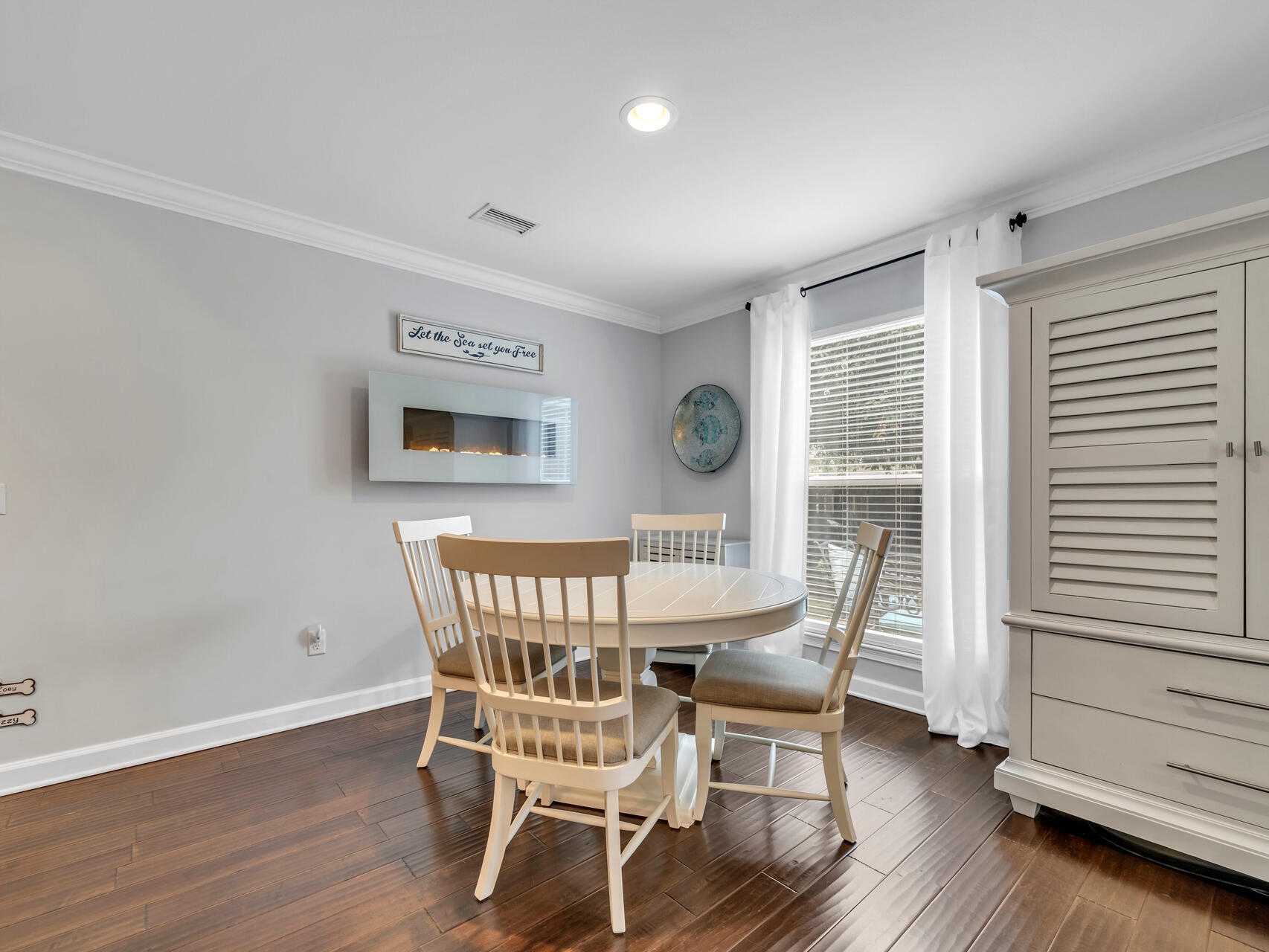 SUMMERWOOD - Residential