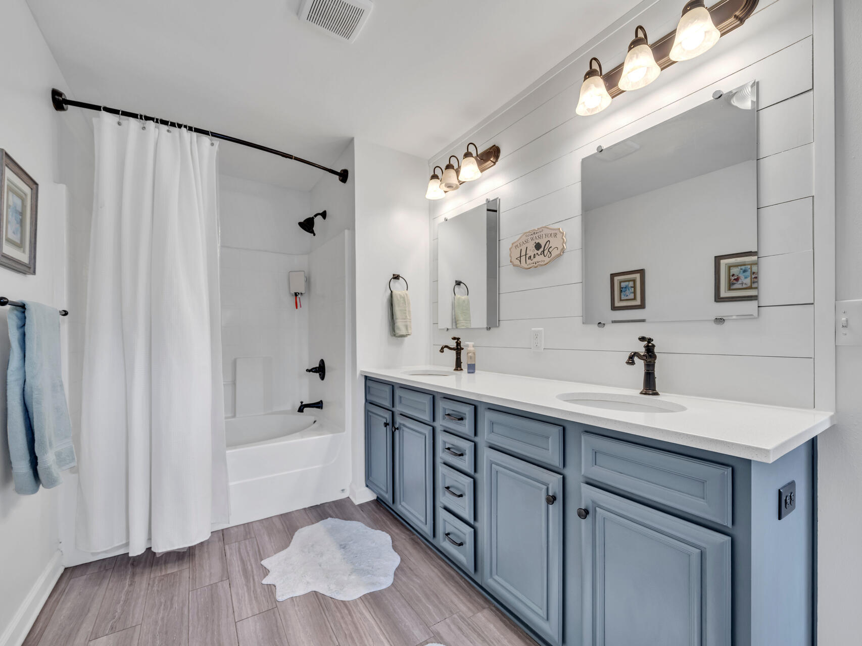 SUMMERWOOD - Residential