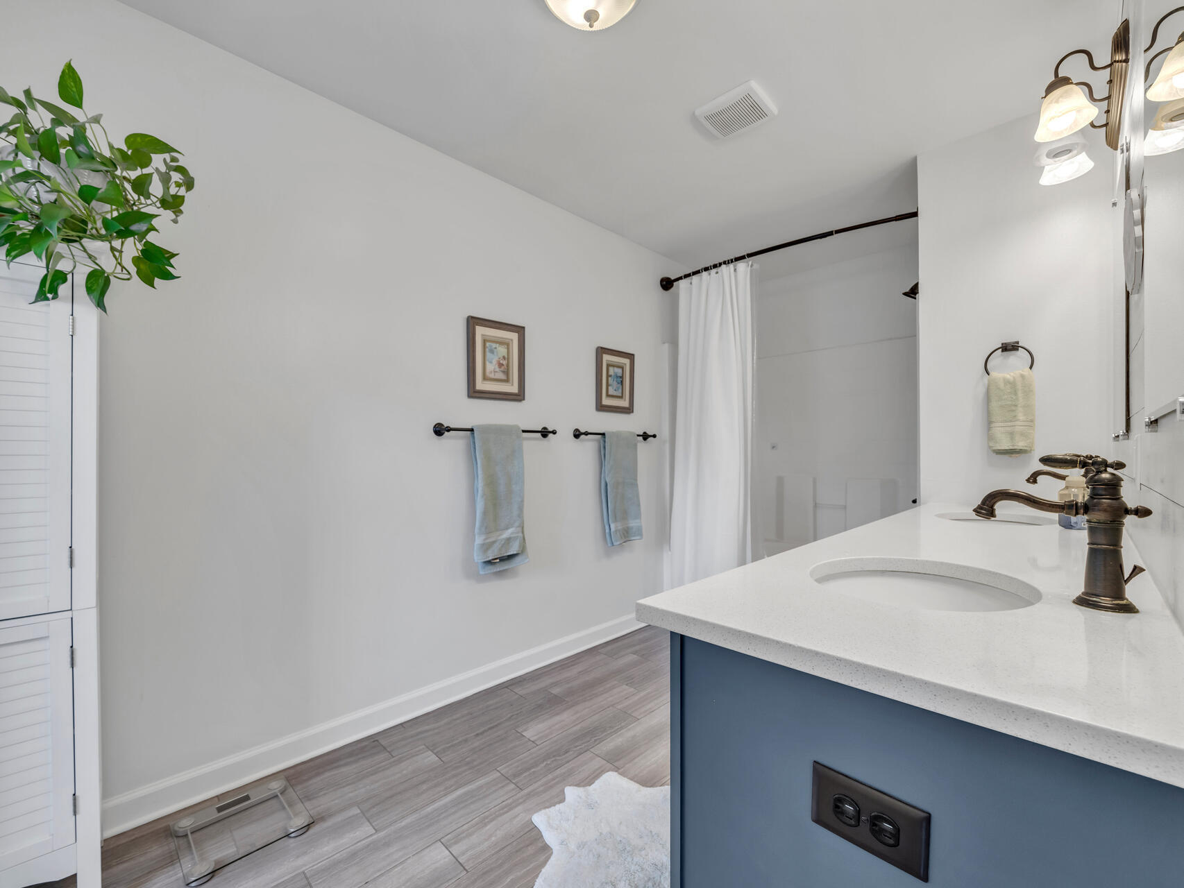 SUMMERWOOD - Residential