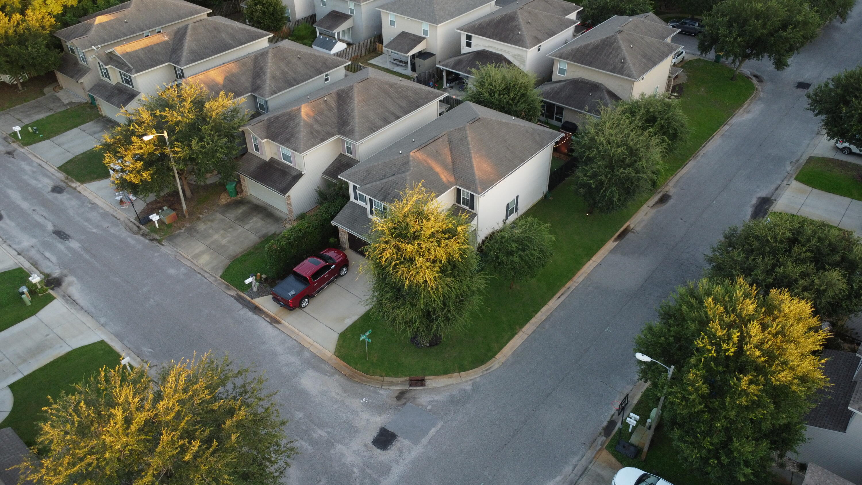 SUMMERWOOD - Residential