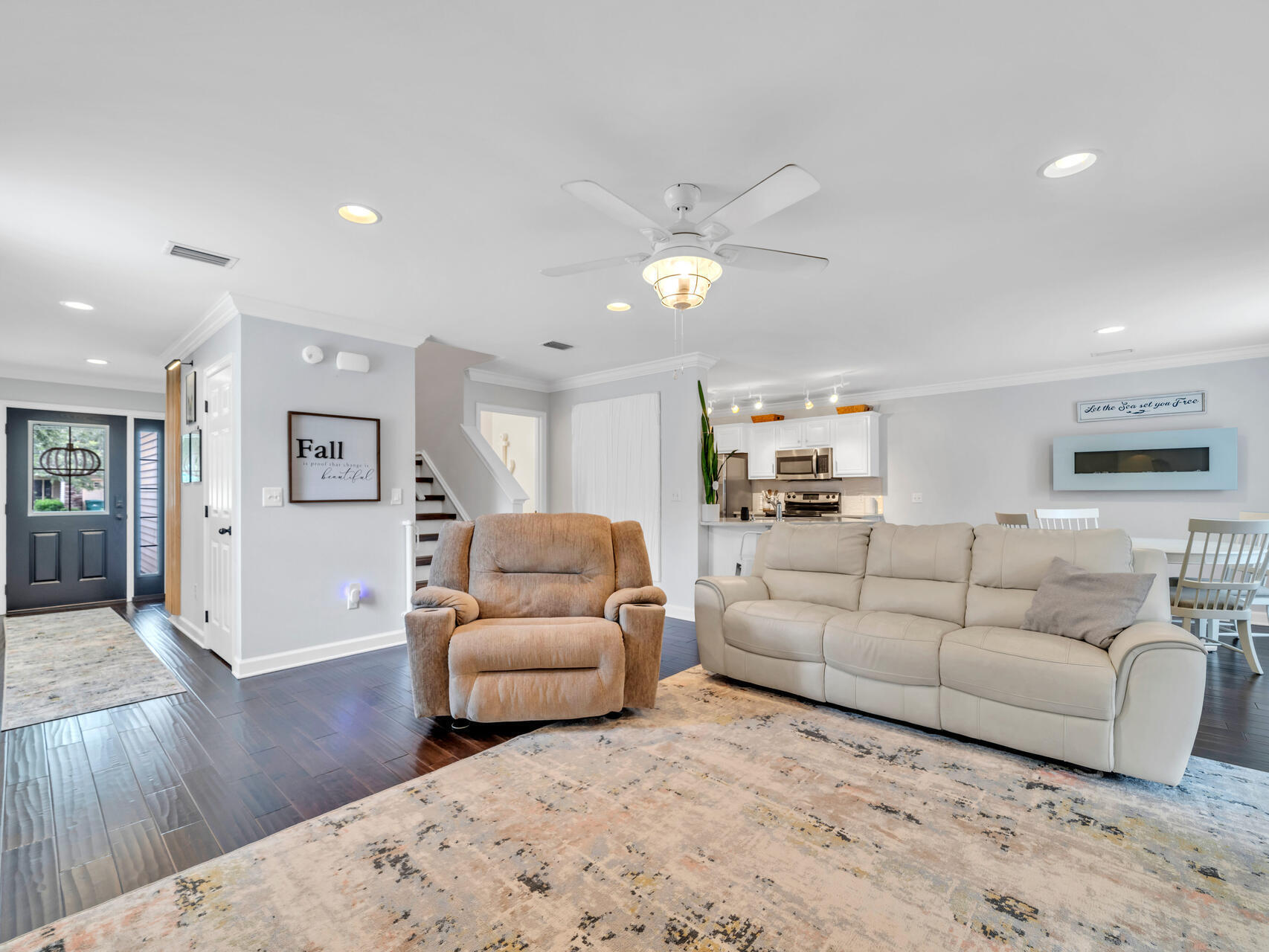 SUMMERWOOD - Residential