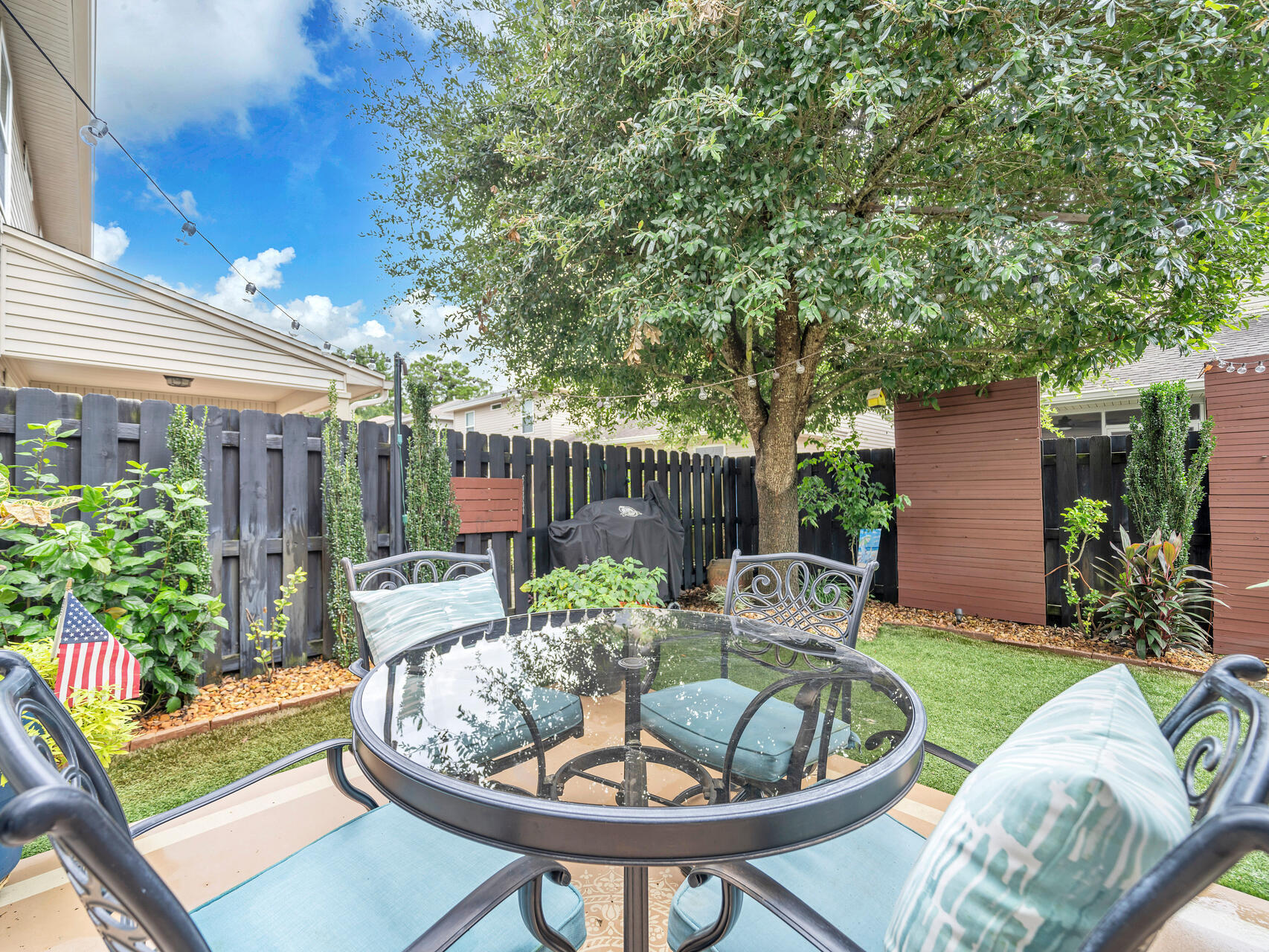 SUMMERWOOD - Residential