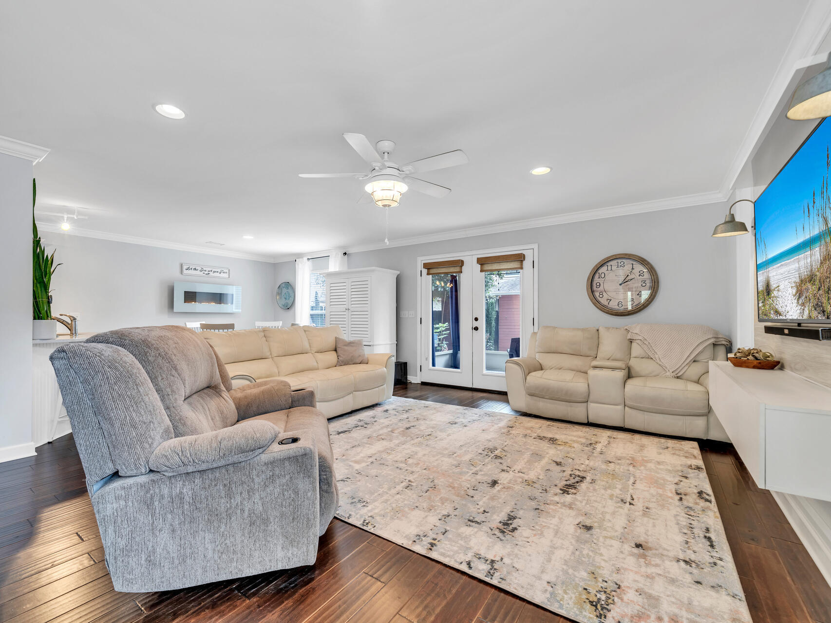 SUMMERWOOD - Residential