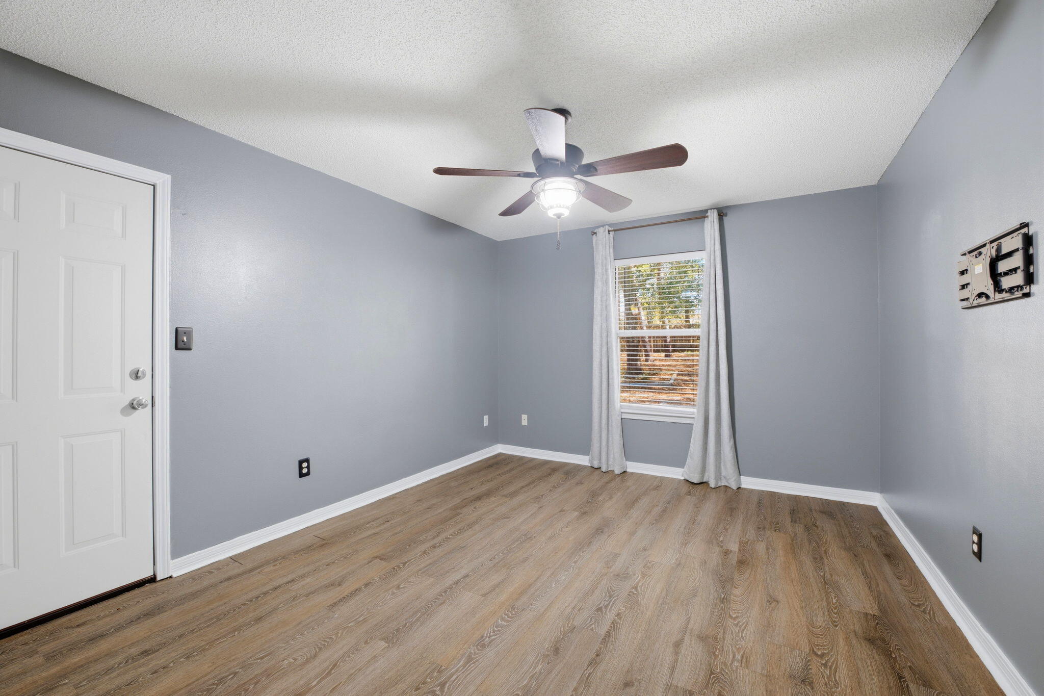 NONESUCH WAY - Residential Lease