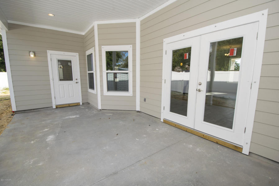 GRAND LAGOON SHORES UNIT 11 - Residential