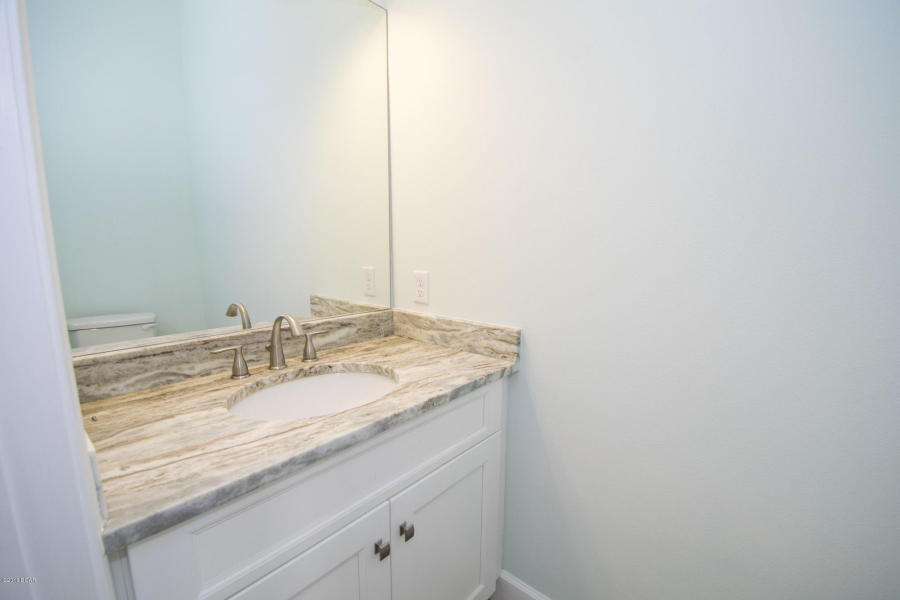 GRAND LAGOON SHORES UNIT 11 - Residential