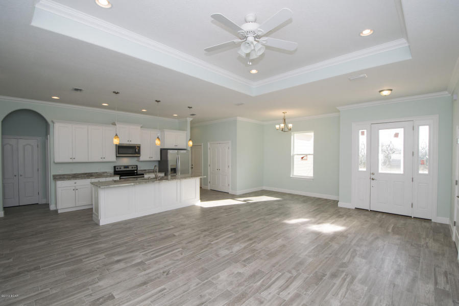 GRAND LAGOON SHORES UNIT 11 - Residential