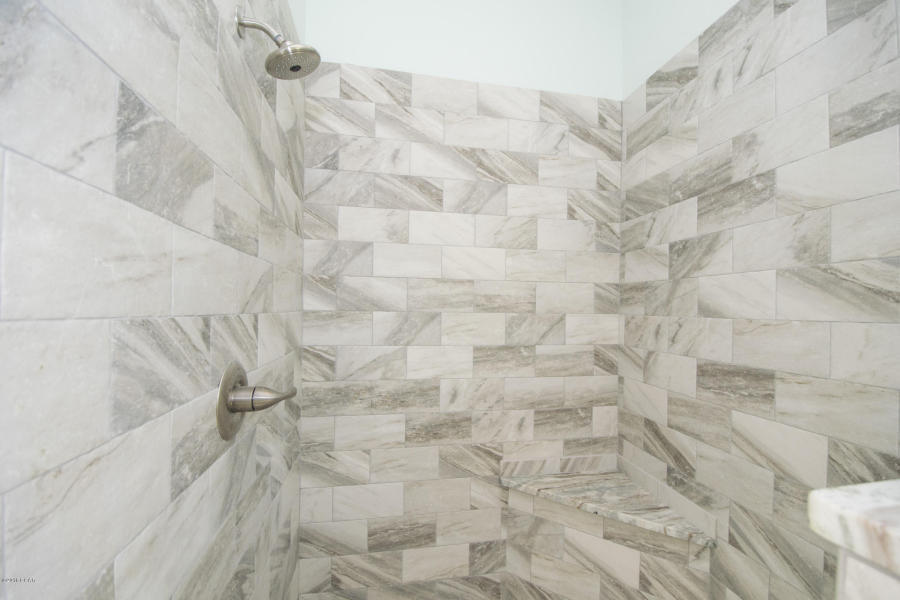 GRAND LAGOON SHORES UNIT 11 - Residential