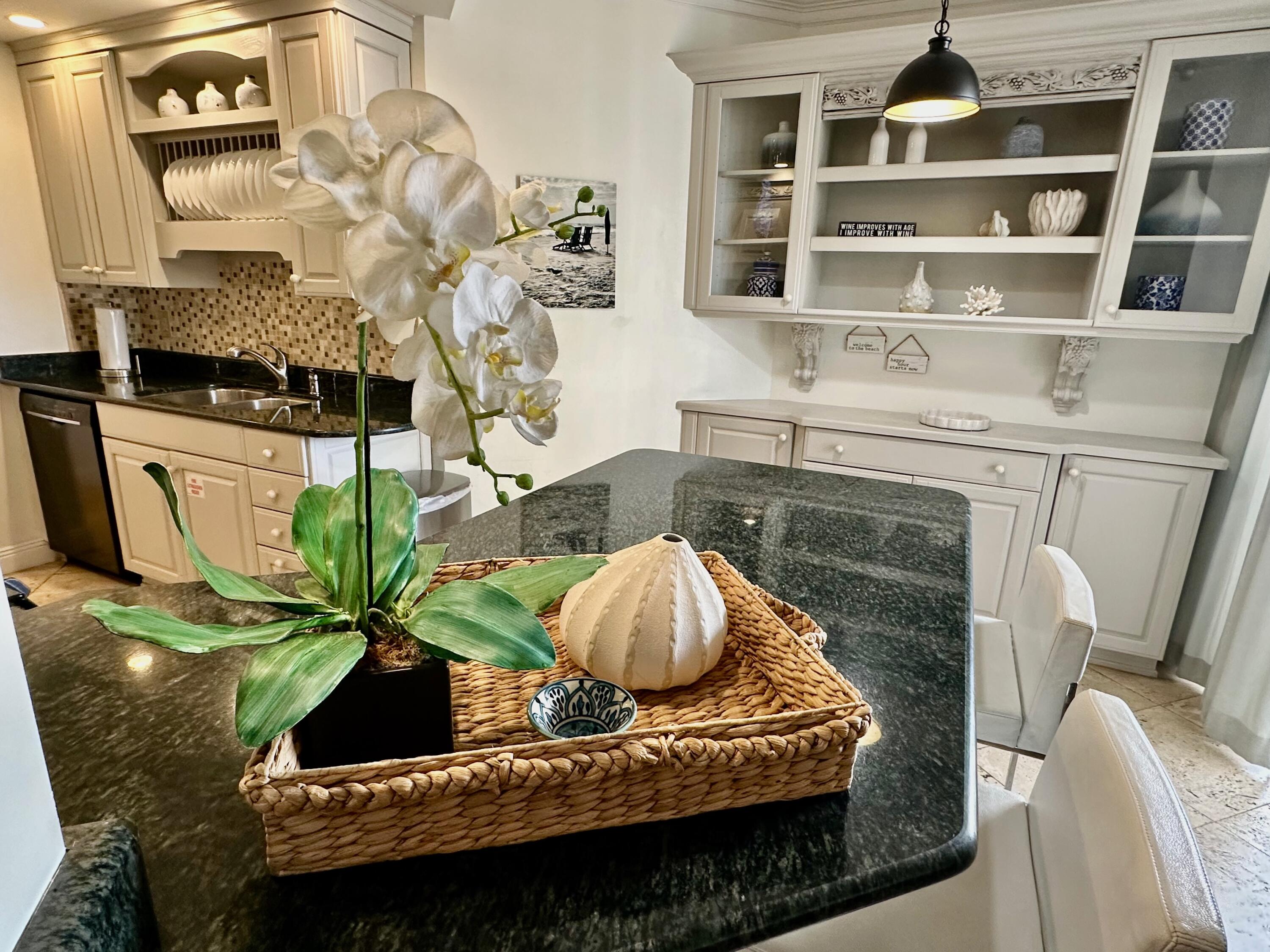 DESTIN SURFSIDE CONDO - Residential