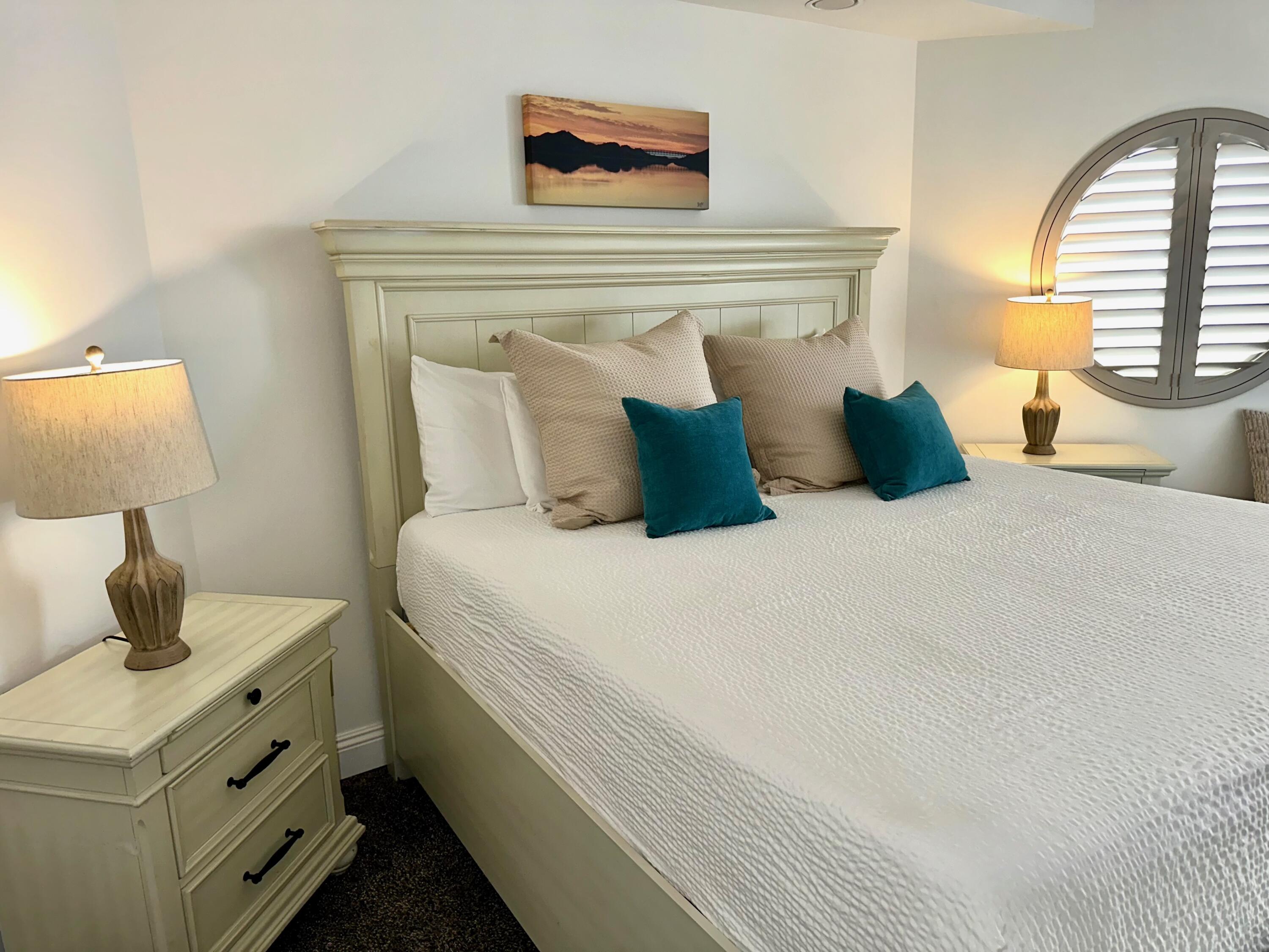 DESTIN SURFSIDE CONDO - Residential