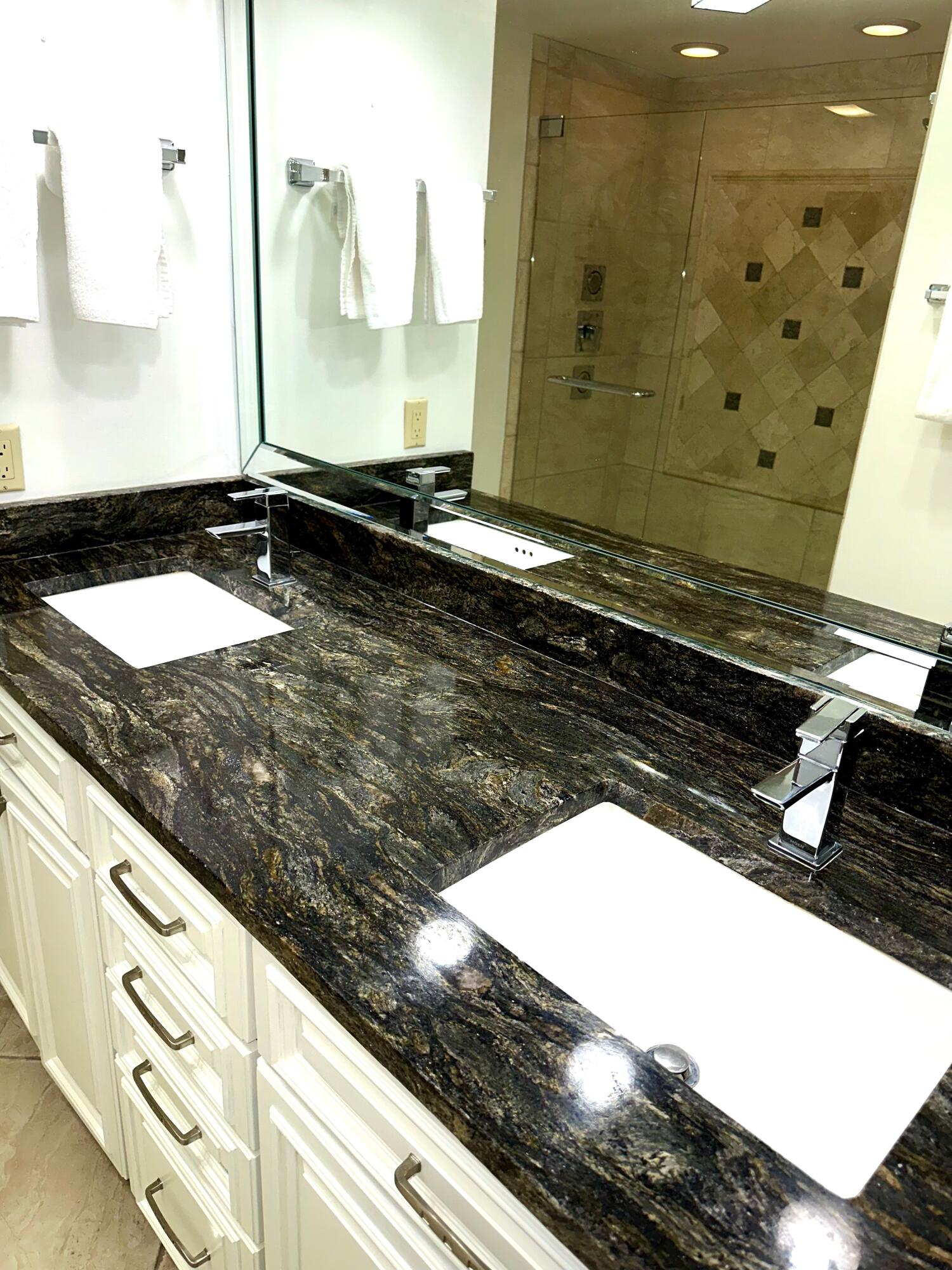 DESTIN SURFSIDE CONDO - Residential