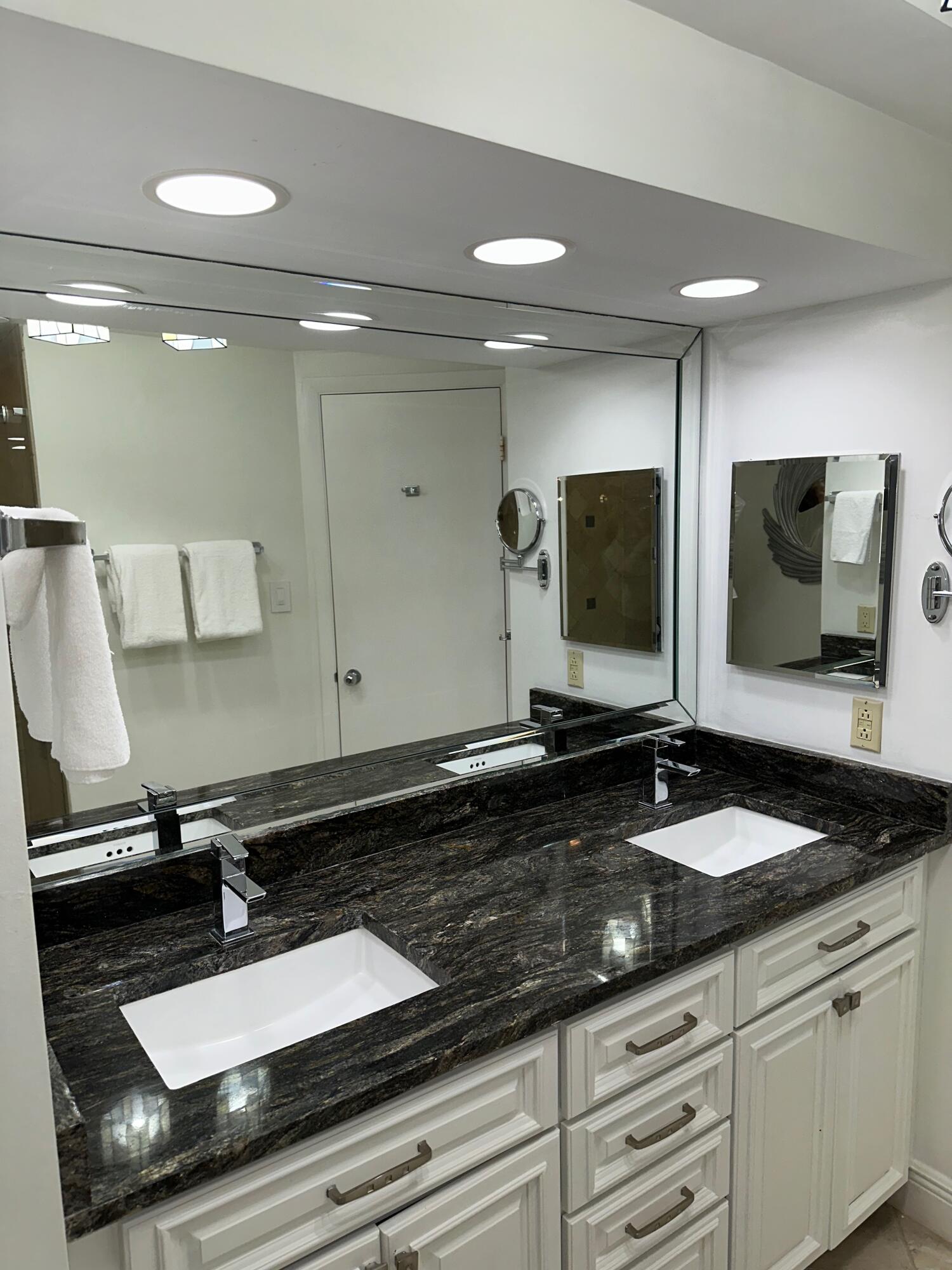 DESTIN SURFSIDE CONDO - Residential