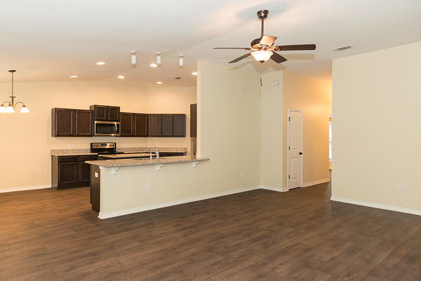 NAVARRE S/D 2ND ADDN - Residential Lease