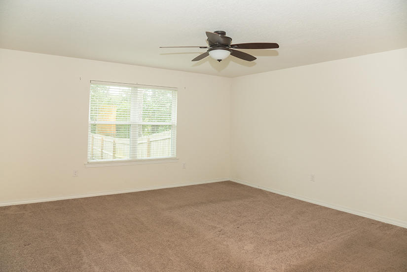 NAVARRE S/D 2ND ADDN - Residential Lease