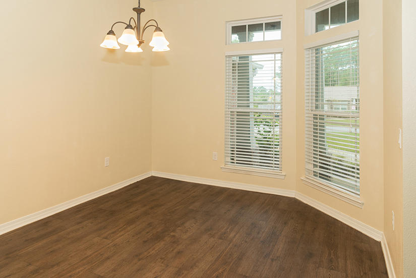 NAVARRE S/D 2ND ADDN - Residential Lease