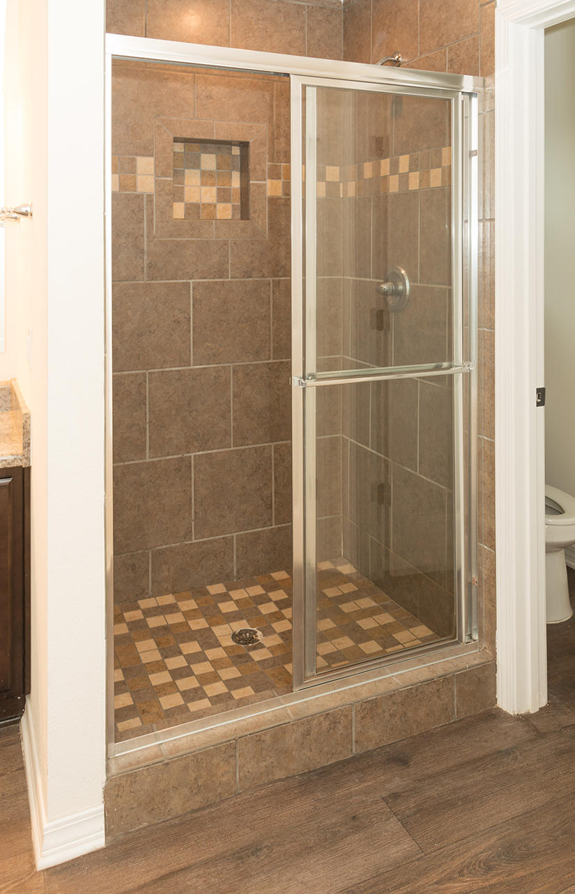 NAVARRE S/D 2ND ADDN - Residential Lease