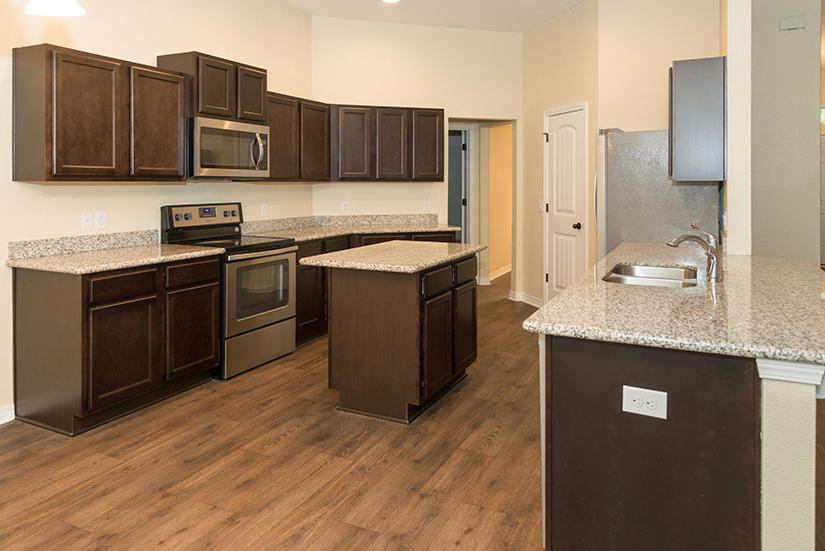 NAVARRE S/D 2ND ADDN - Residential Lease