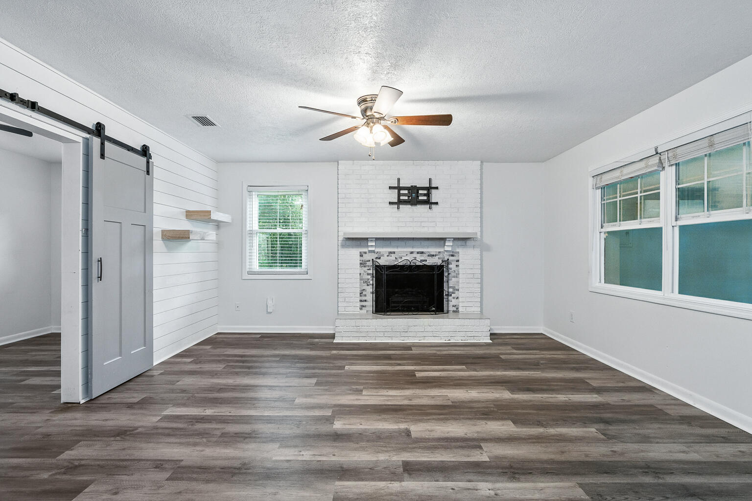 NORTH SUPERGROUP - Residential