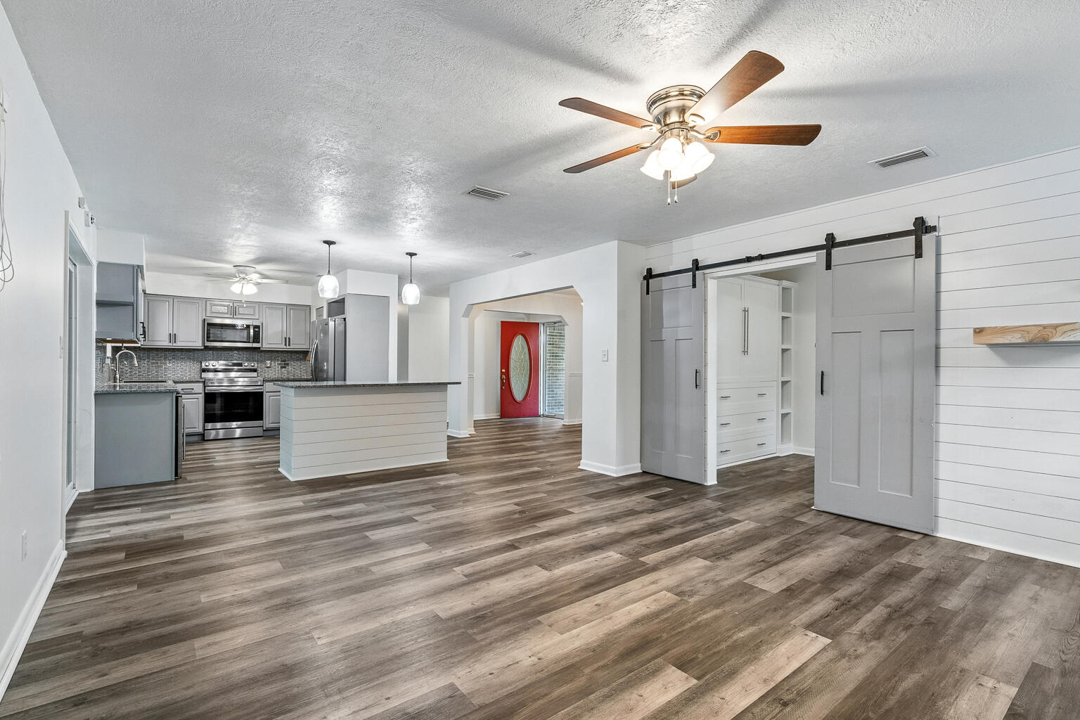 NORTH SUPERGROUP - Residential