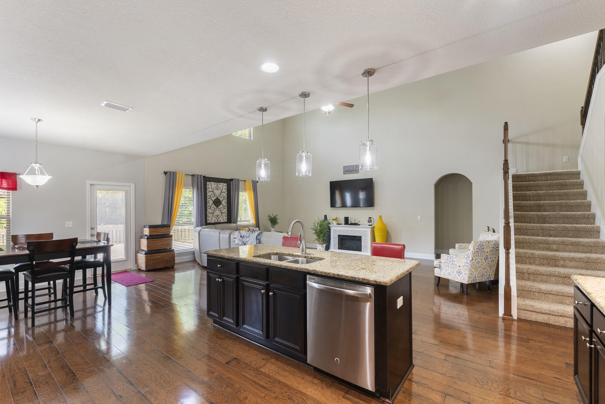 HAMMOCK BAY - Residential