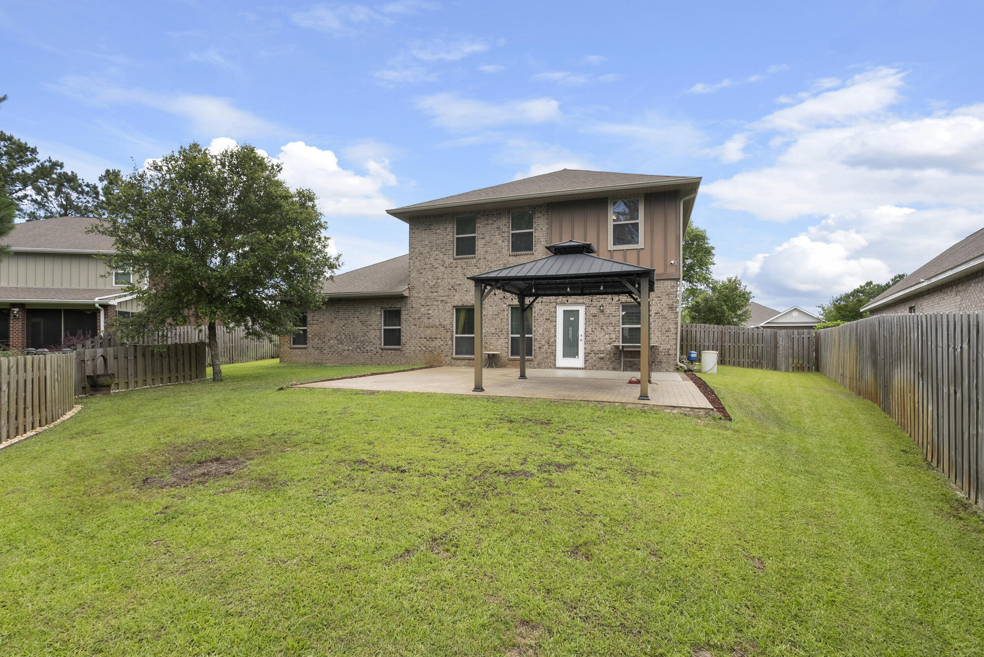 HAMMOCK BAY - Residential