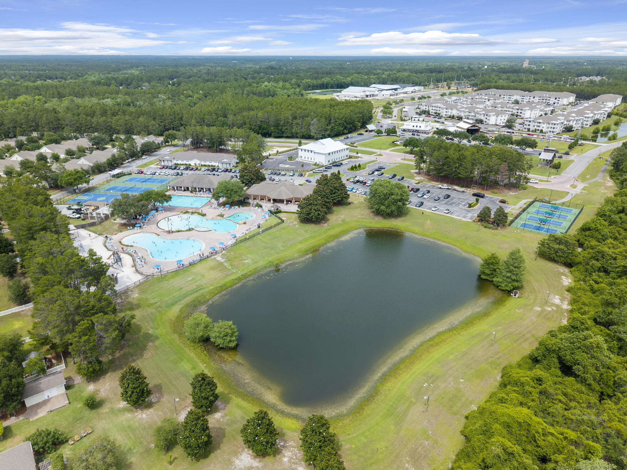 HAMMOCK BAY - Residential