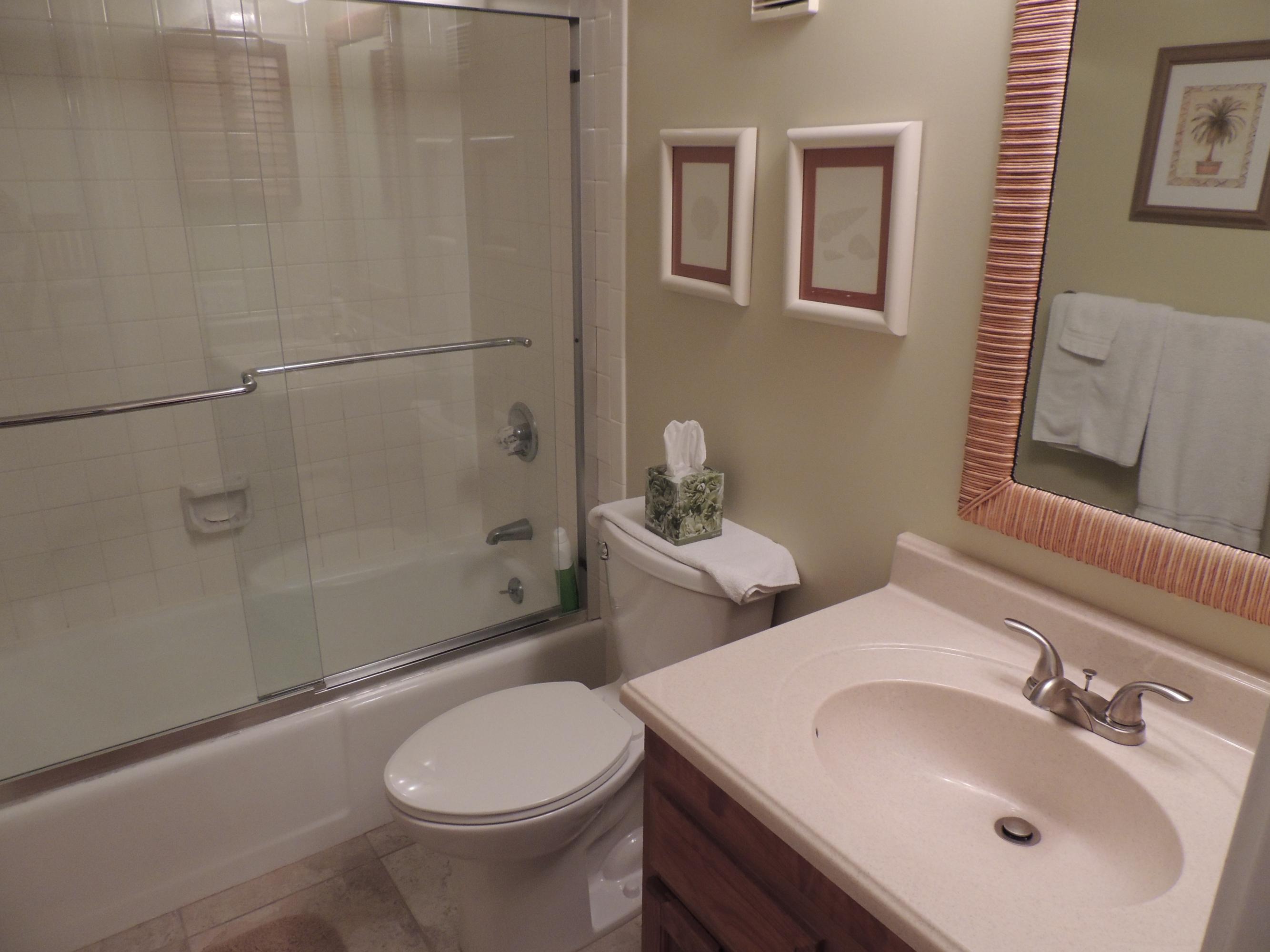 ISLANDER CONDO PH 2 - Residential