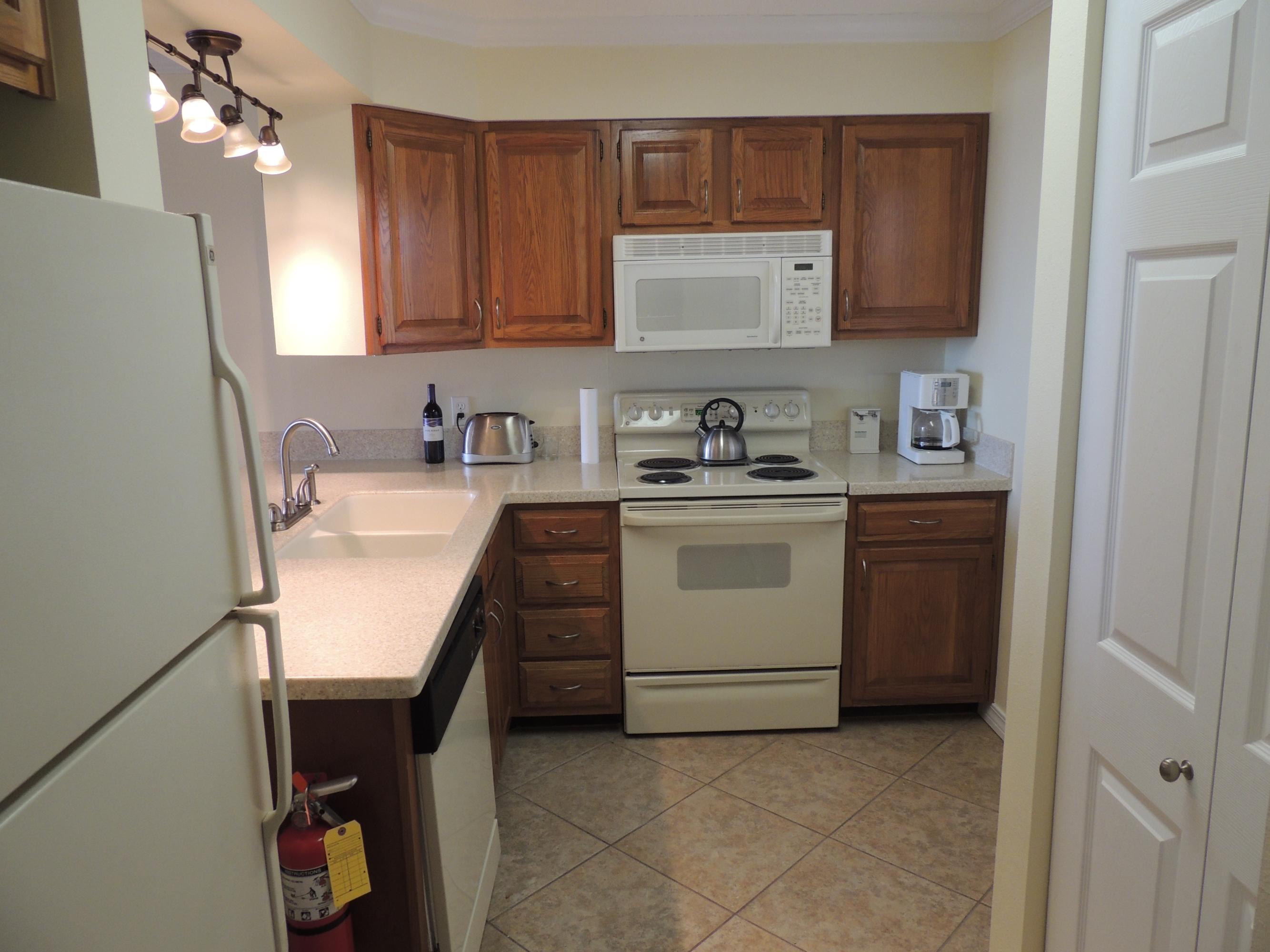 ISLANDER CONDO PH 2 - Residential