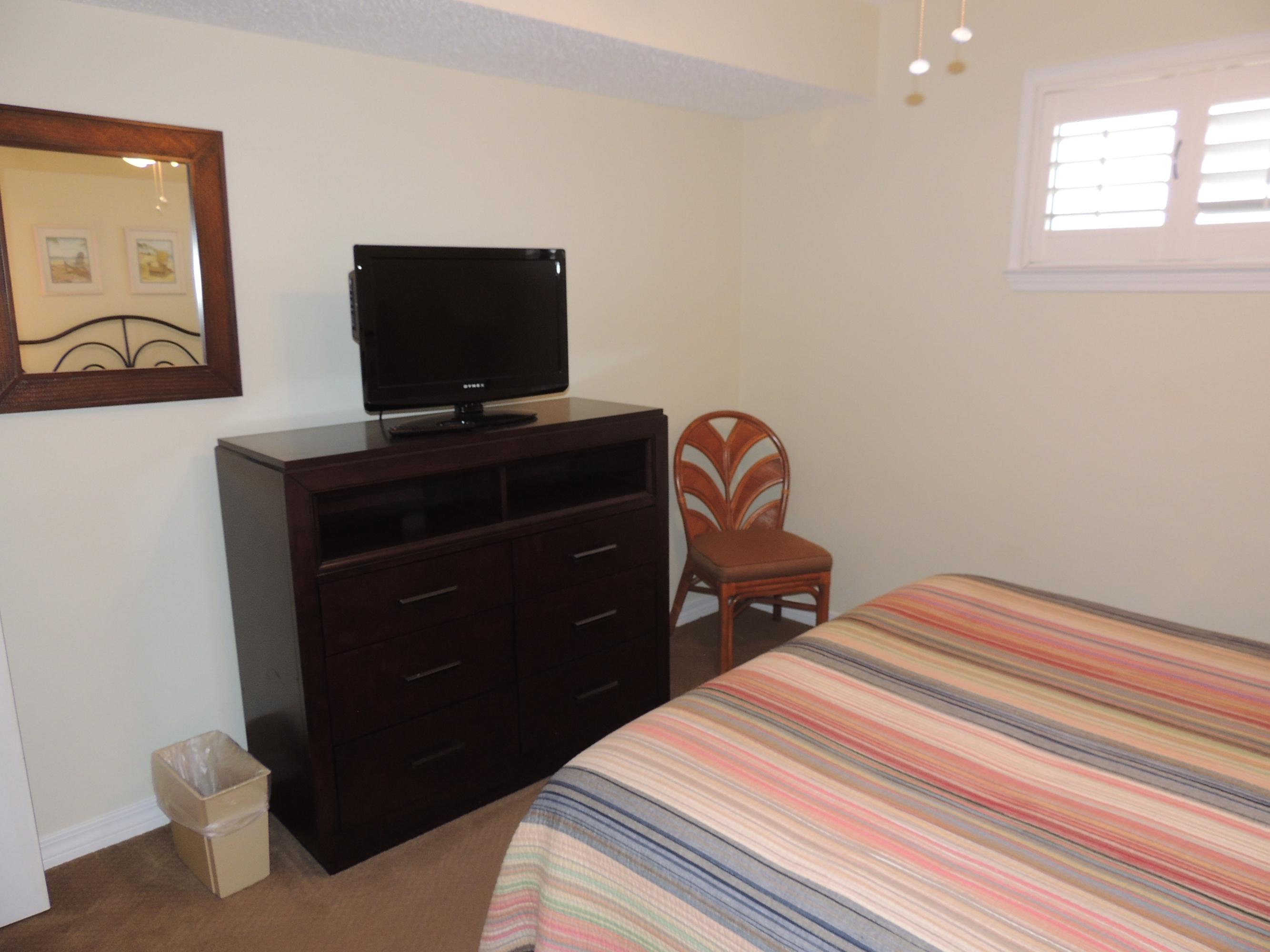 ISLANDER CONDO PH 2 - Residential