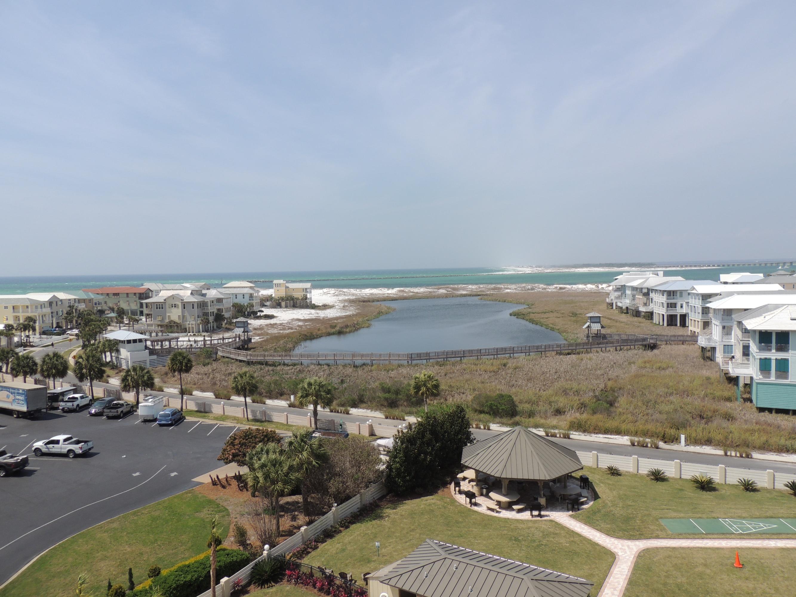 ISLANDER CONDO PH 2 - Residential