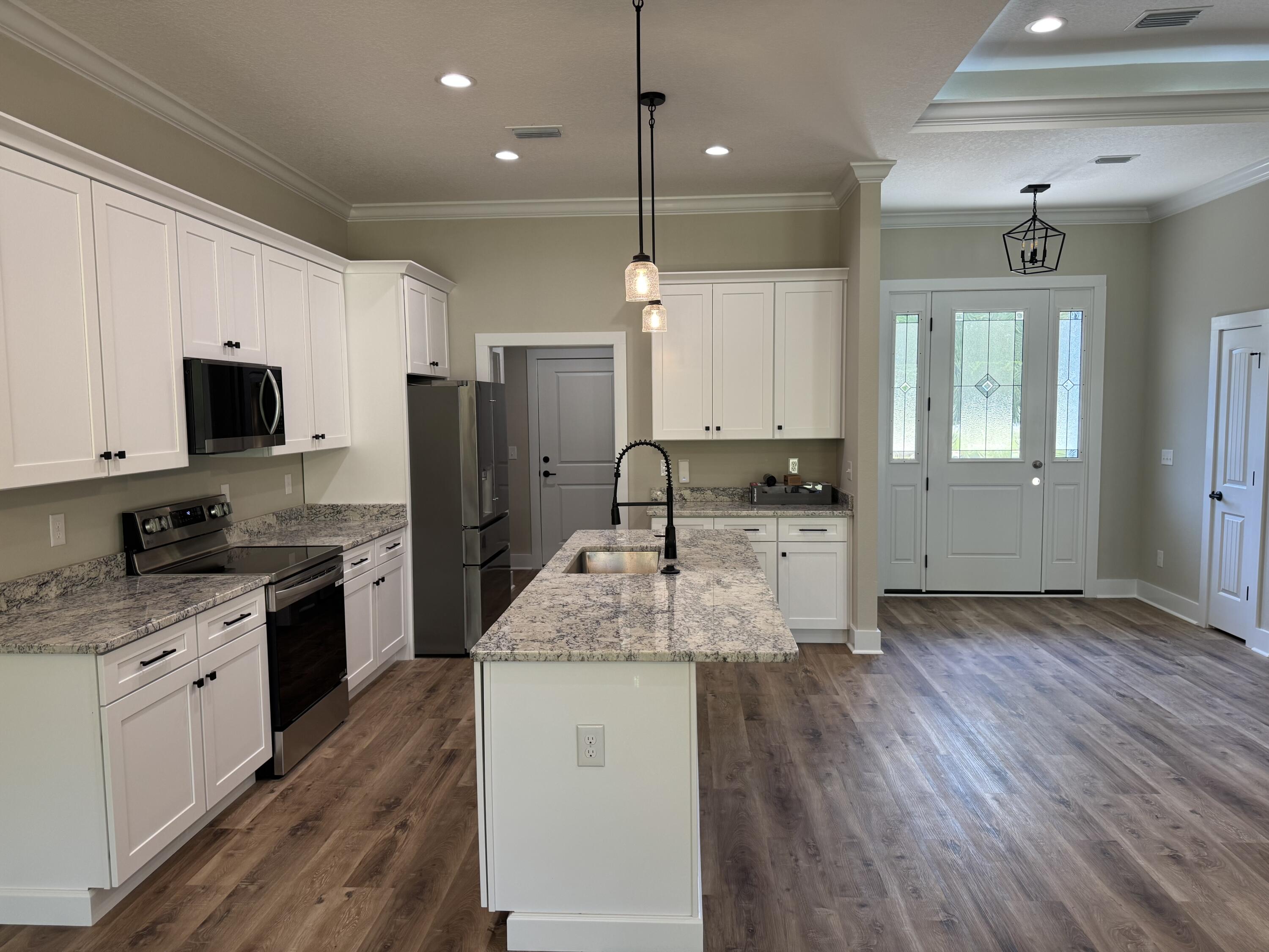 WOLFORD ACRES - Residential