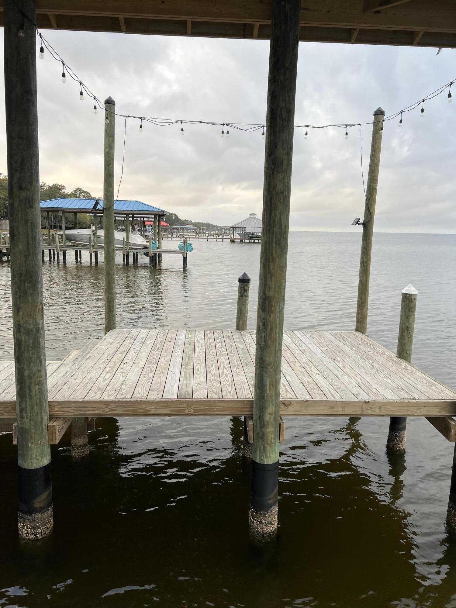 HATCHEE SHORES - Land