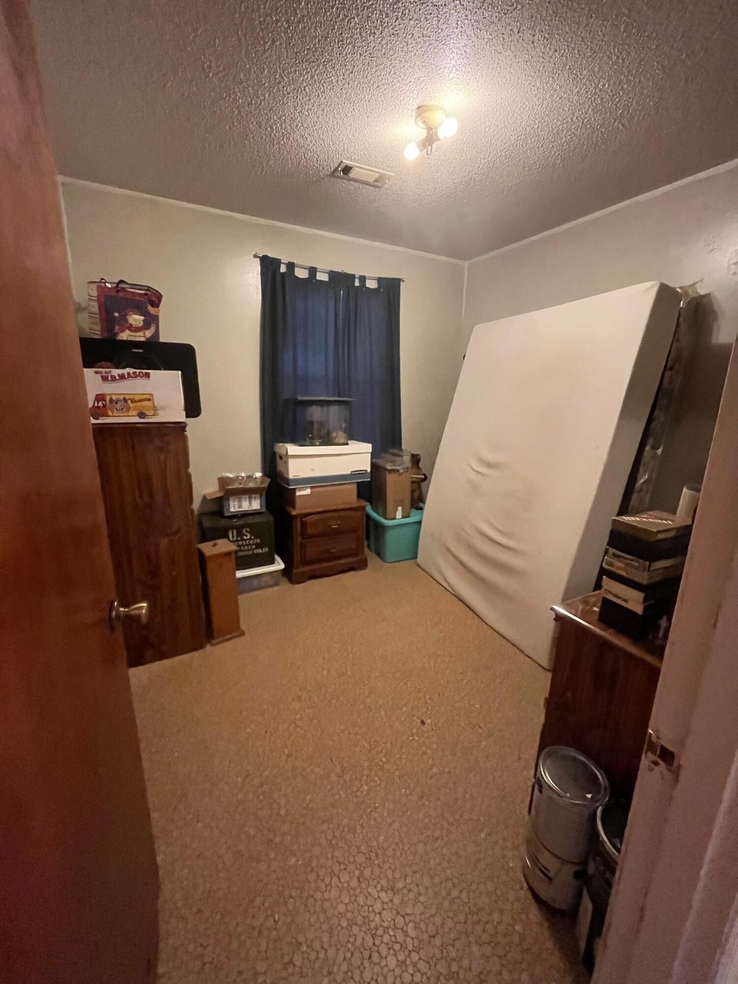 NO RECORDED SUBDIVISION - Residential