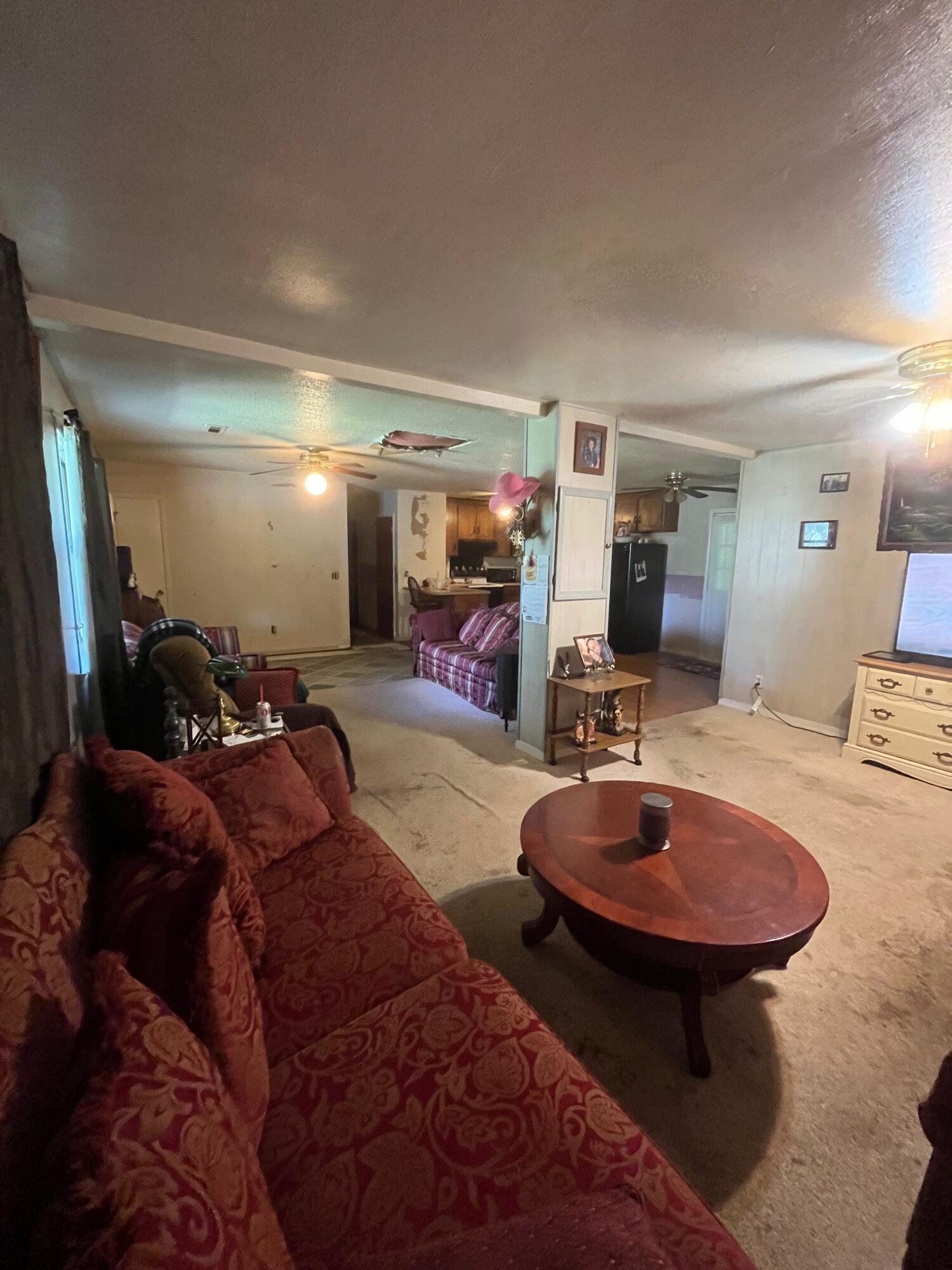 NO RECORDED SUBDIVISION - Residential