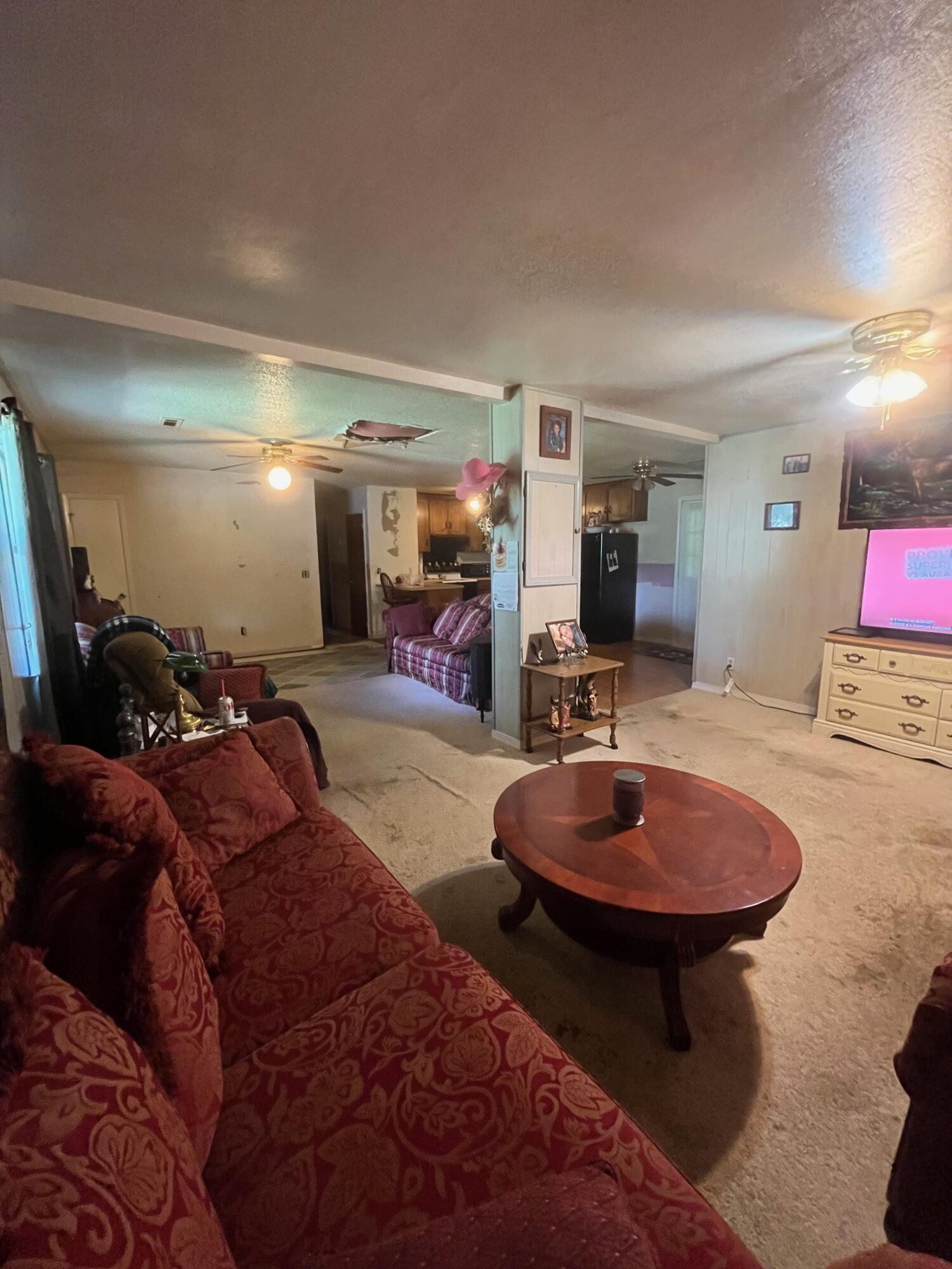 NO RECORDED SUBDIVISION - Residential