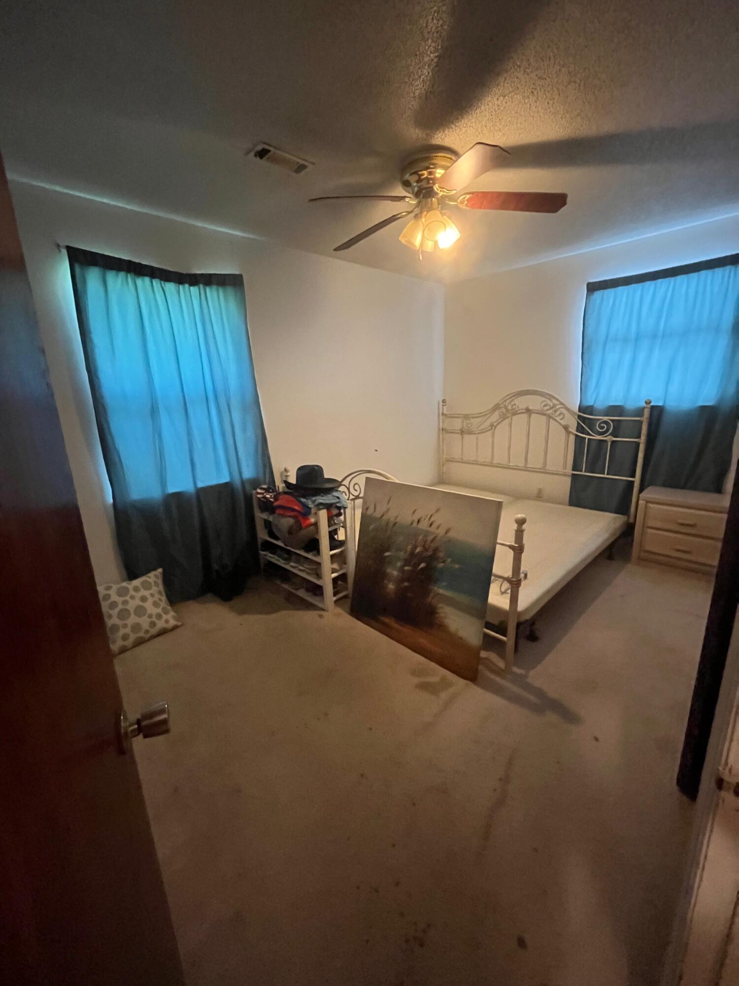 NO RECORDED SUBDIVISION - Residential