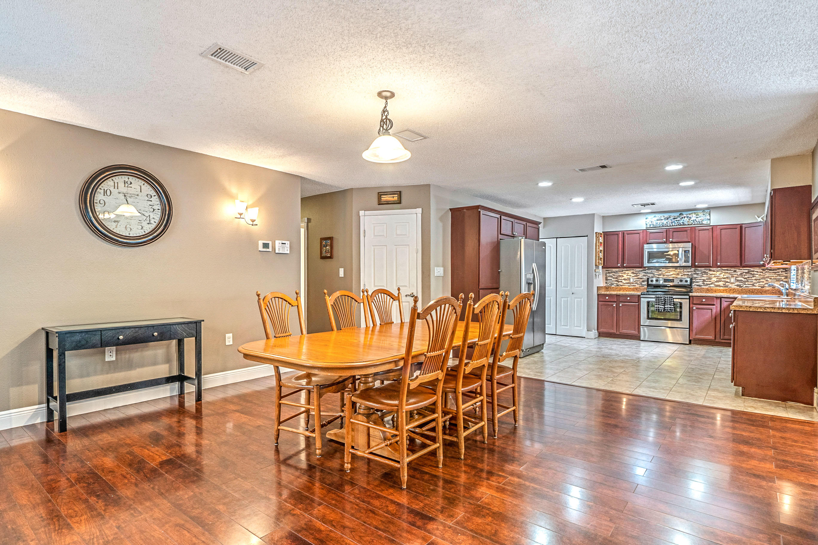 REGENCY PARK 2 - Residential