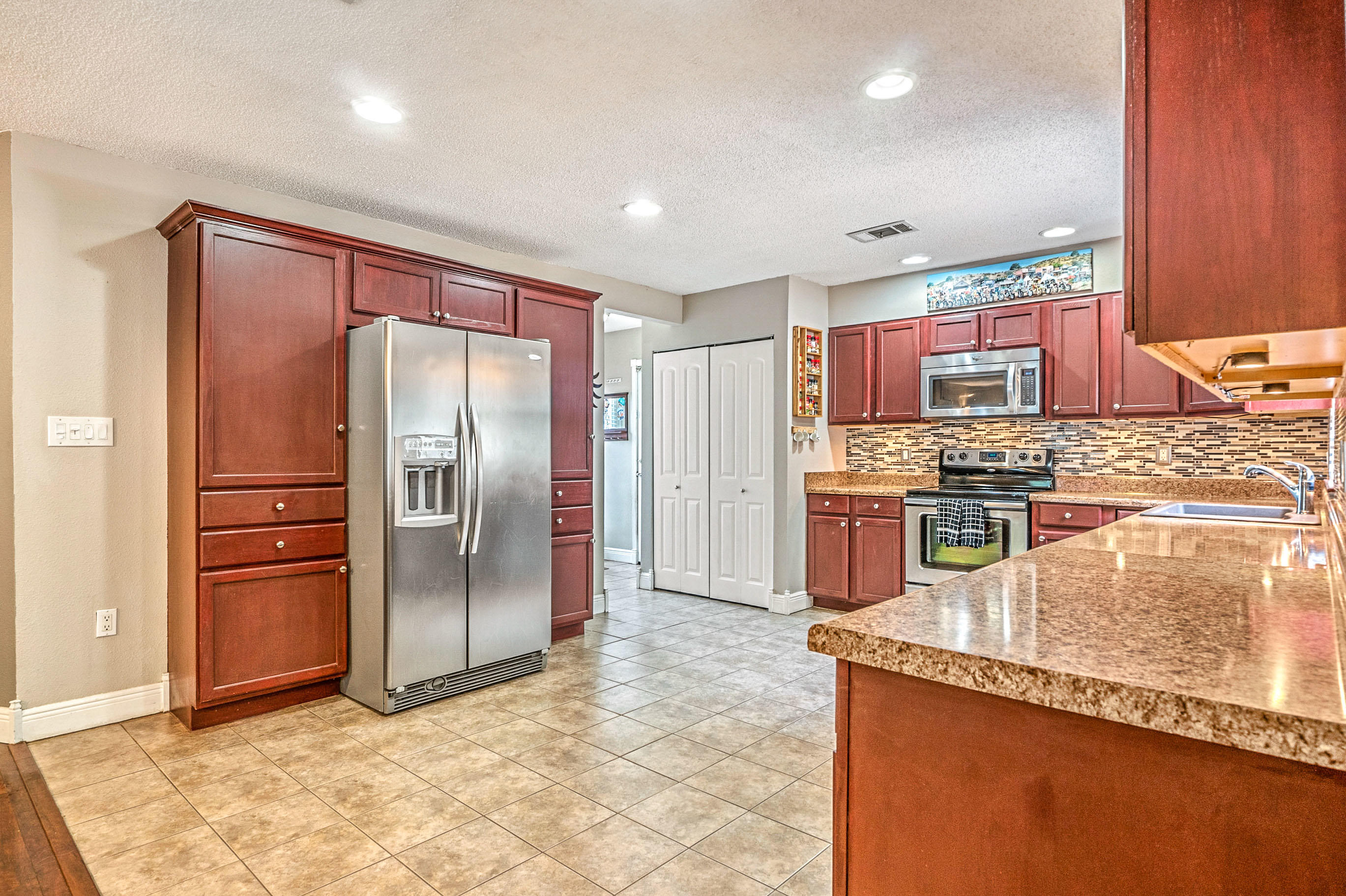 REGENCY PARK 2 - Residential