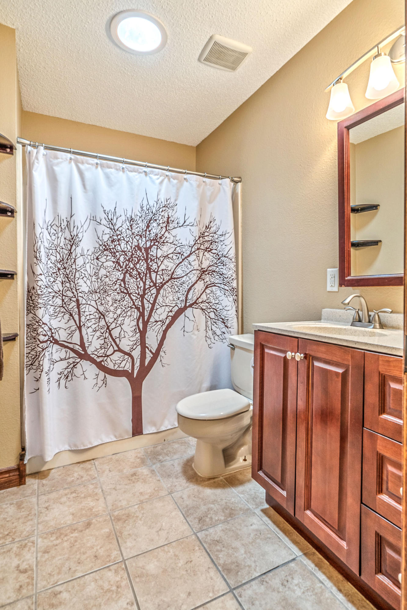 REGENCY PARK 2 - Residential