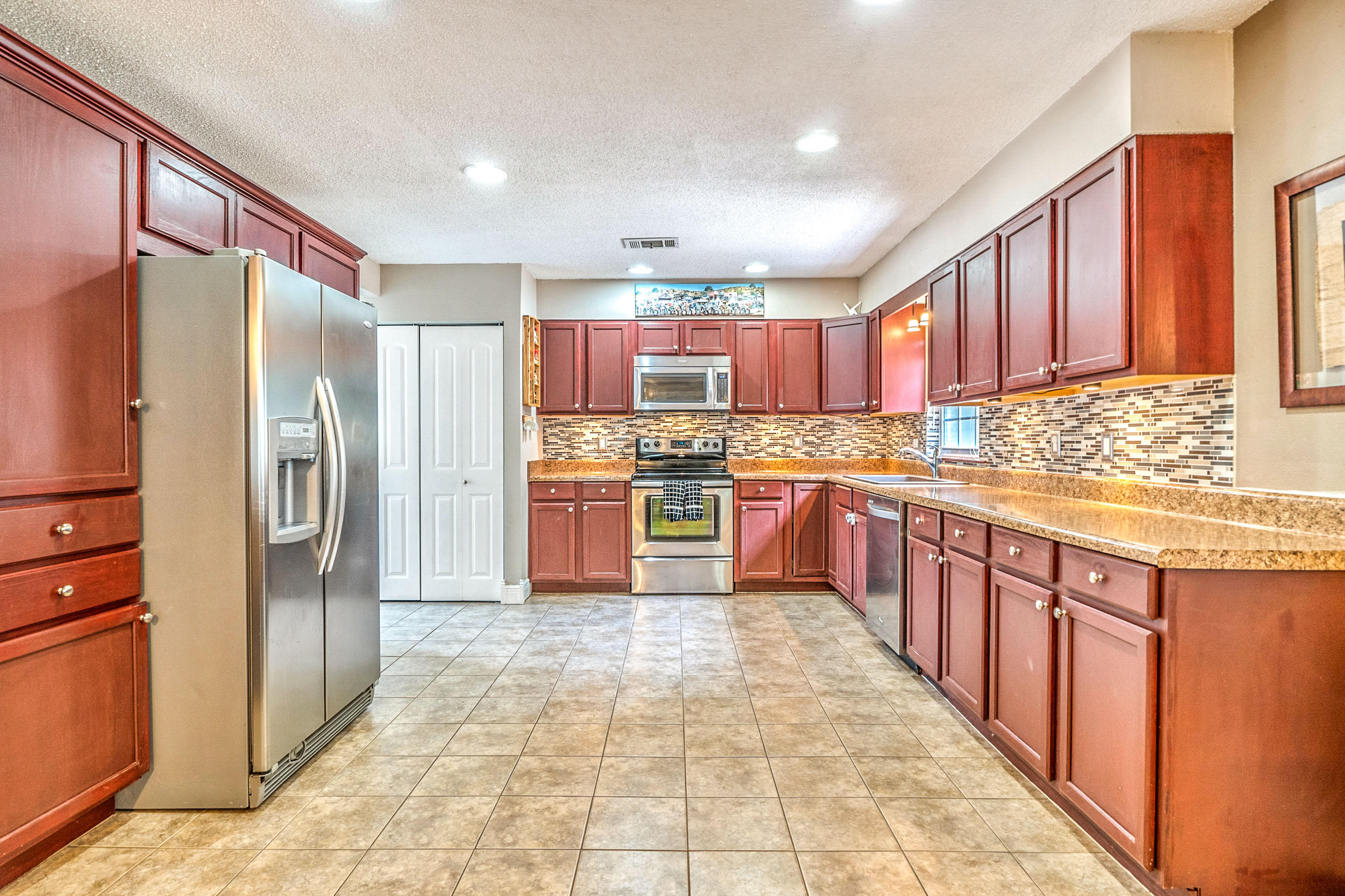 REGENCY PARK 2 - Residential